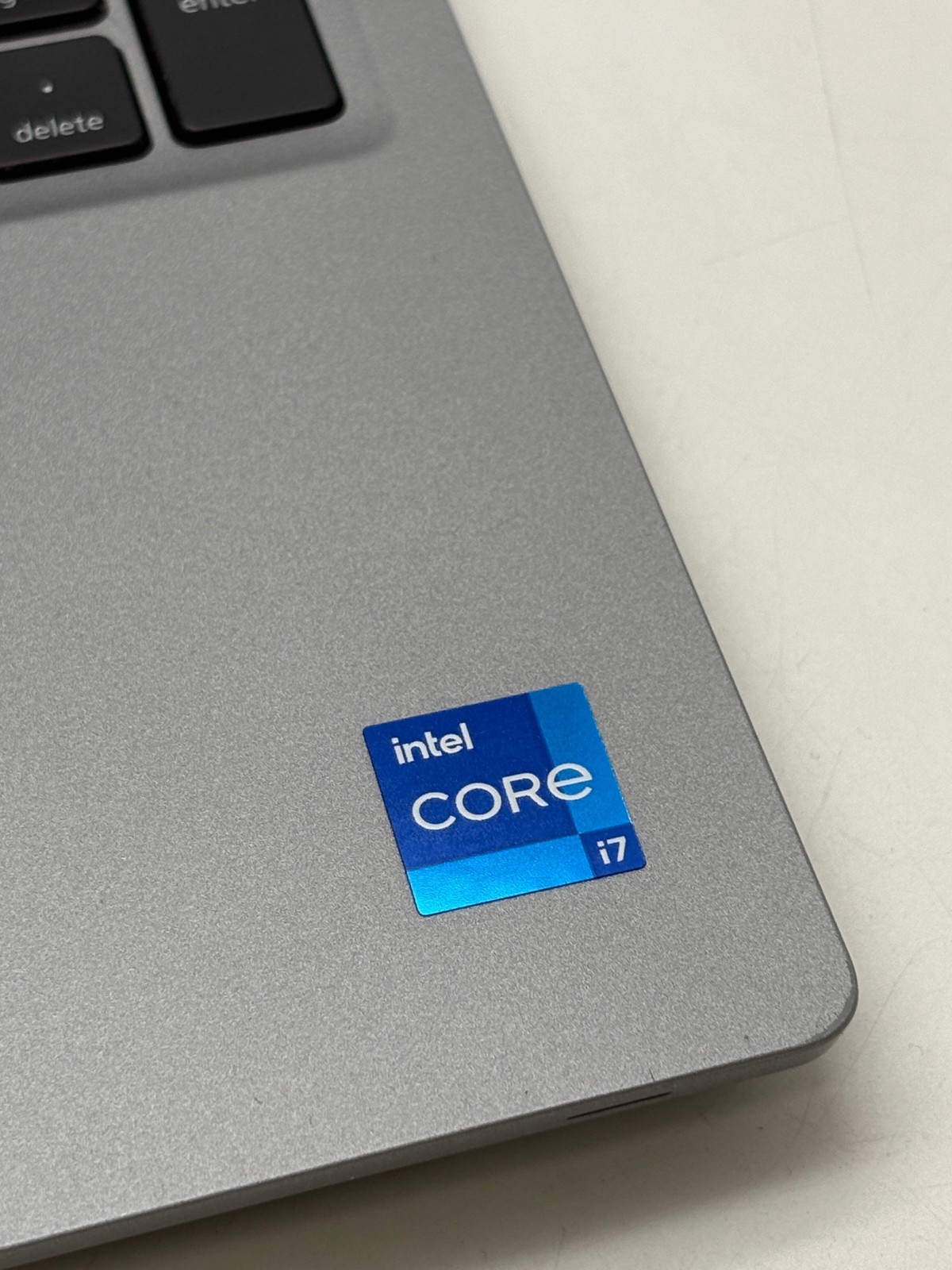 Dell Latitude 5531 Intel Core i7-12800H 16GB RAM 512GB SSD Gray
