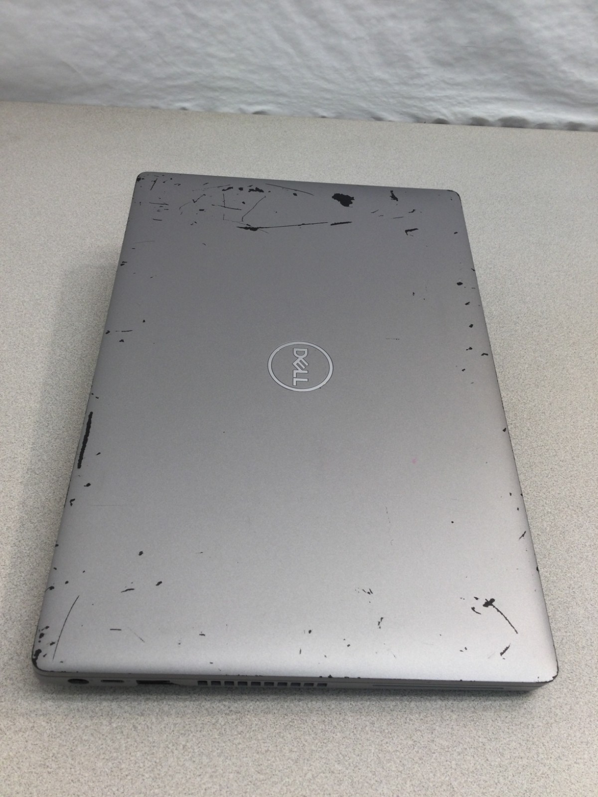 Dell Latitude 5410 14″ 256GB SSD Core i5 10 th gen 1.70GHz, 12GB RAM WIN 11 PRO