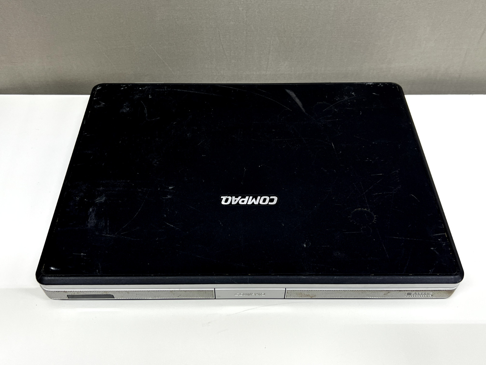Compaq Presario V5000 Laptop 80GB HDD 512MB RAM No Power For Parts Repair