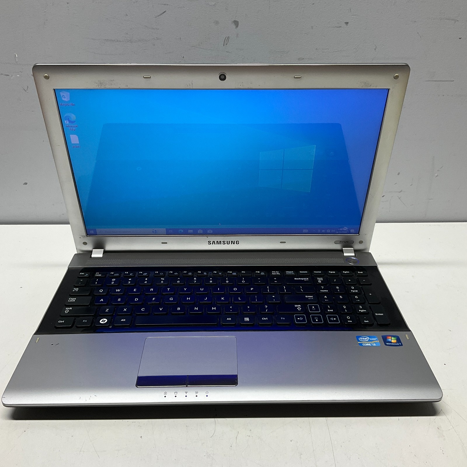 Samsung NP-RV520 Laptop – Intel i3-2310M – 4GB RAM – 640GB HDD Windows 10 Pro