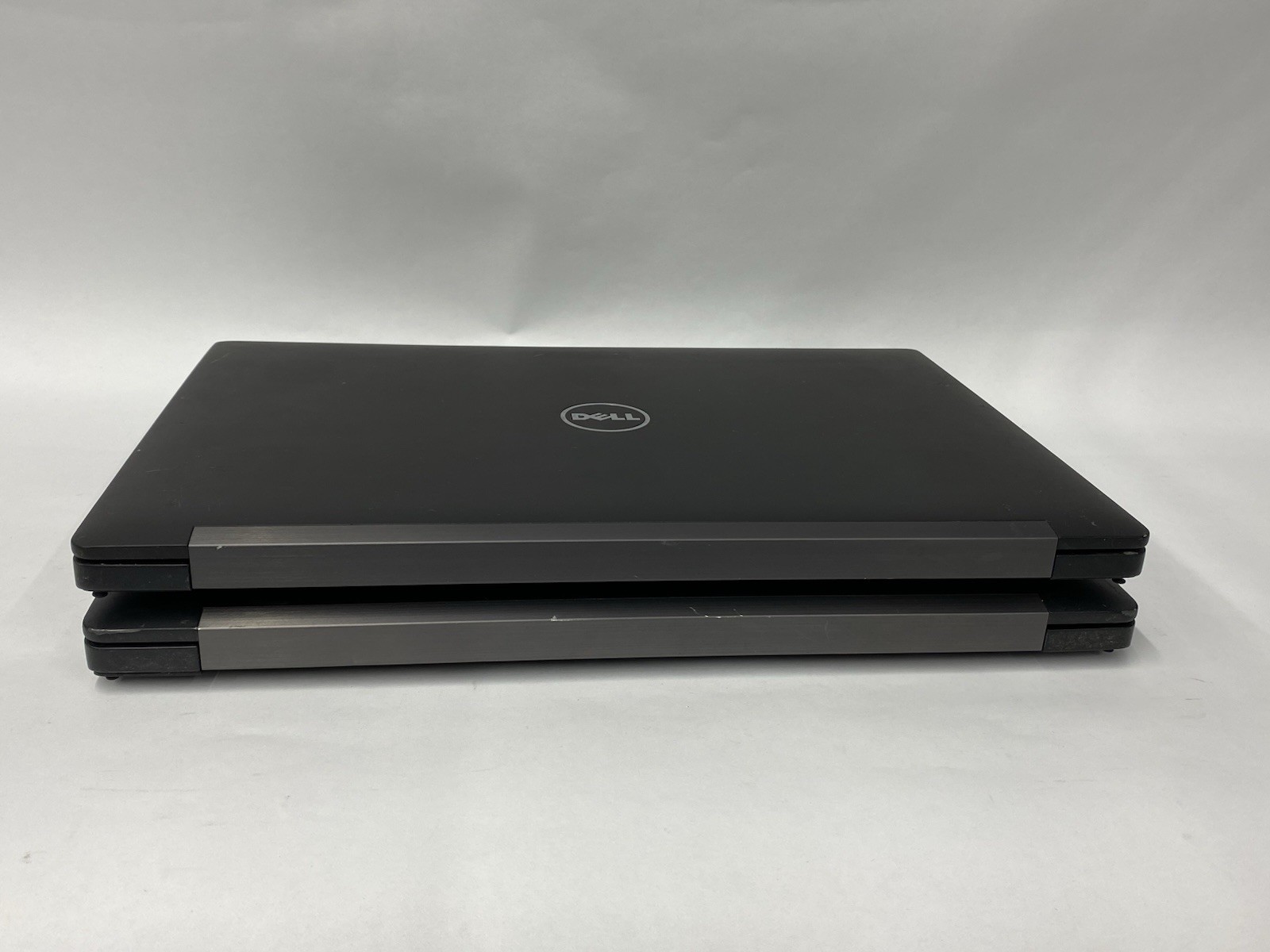 Lot of (2) Dell Latitude 7480 – HD – i5-7300u – No RAM/SSD/OS – READ
