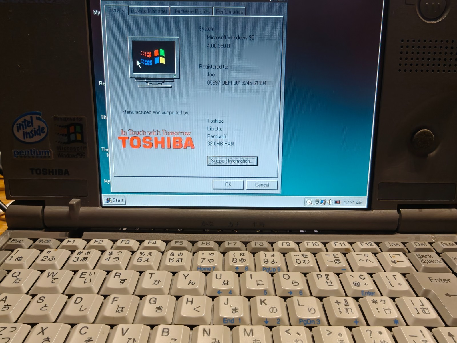 Toshiba Libretto 50CT 32MB RAM 8GB HD Win95 + Accessories + Original Manuals IOB