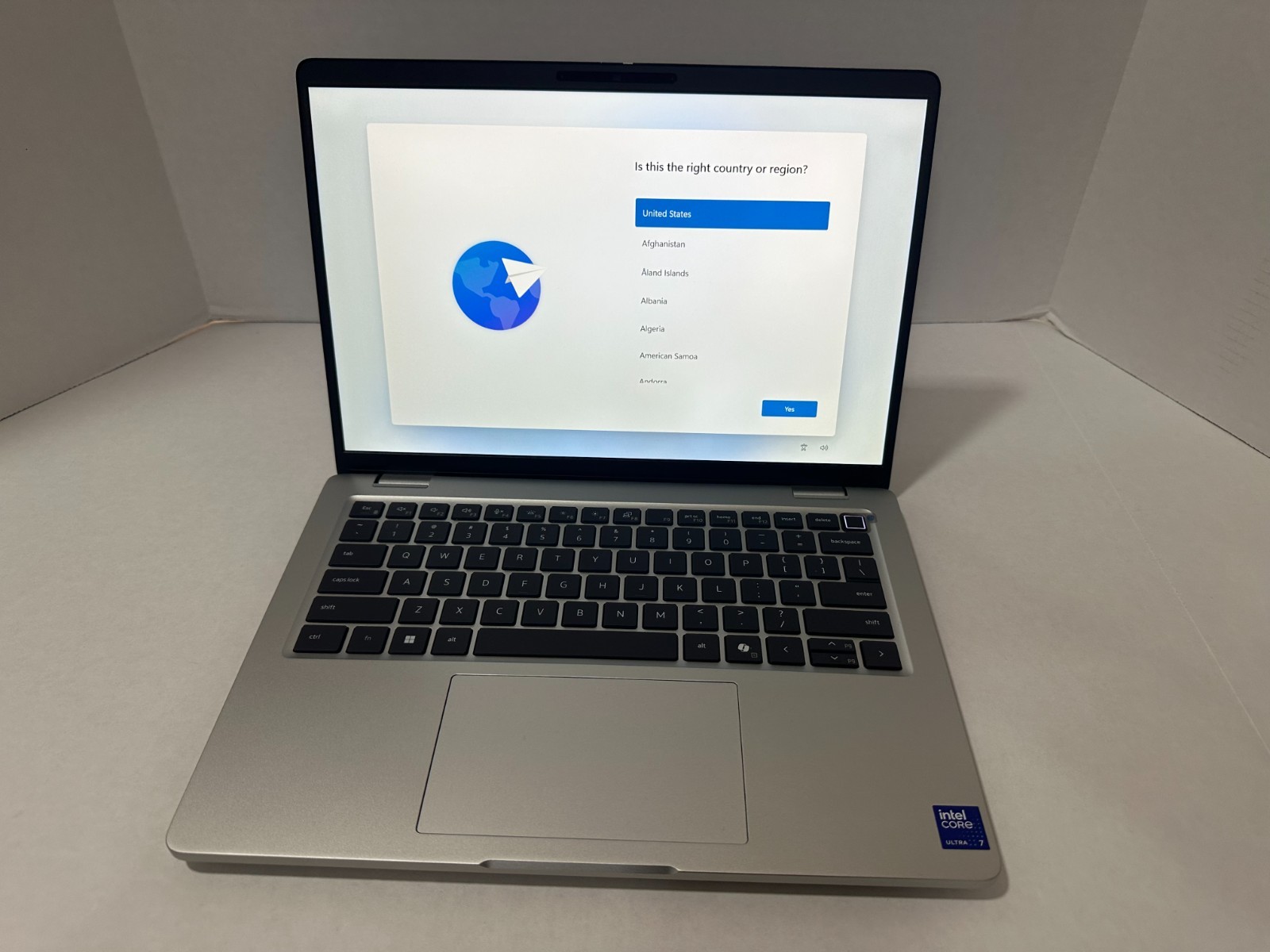 Dell Pro 14 PC14250 14″ Core Ultra 7 255U 2.0GHz 32GB RAM 512GB SSD