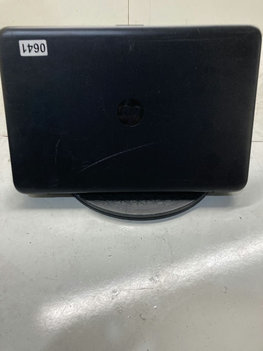 HP 15-AC121DX Intel Core i3-5010 2.10GHz 6GB NO HDD No Batt – FOR PARTS/REPAIR