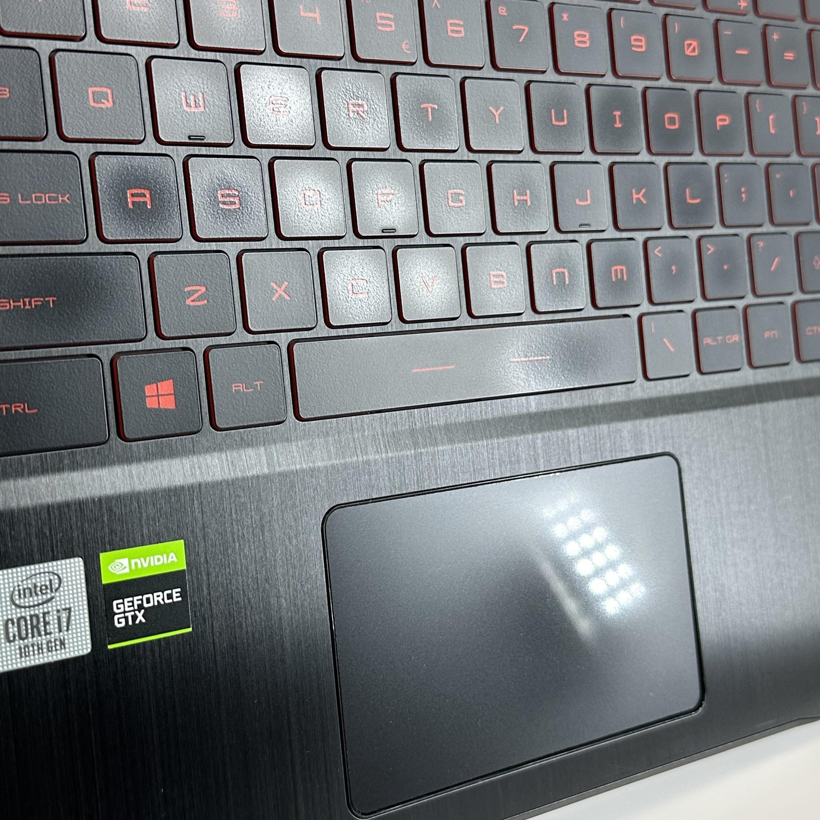 MSI Thin GF65 15.6 FHD 144Hz i7-10750H 2.60GHz 8GB 512GB SSD GTX 1660 Ti Good