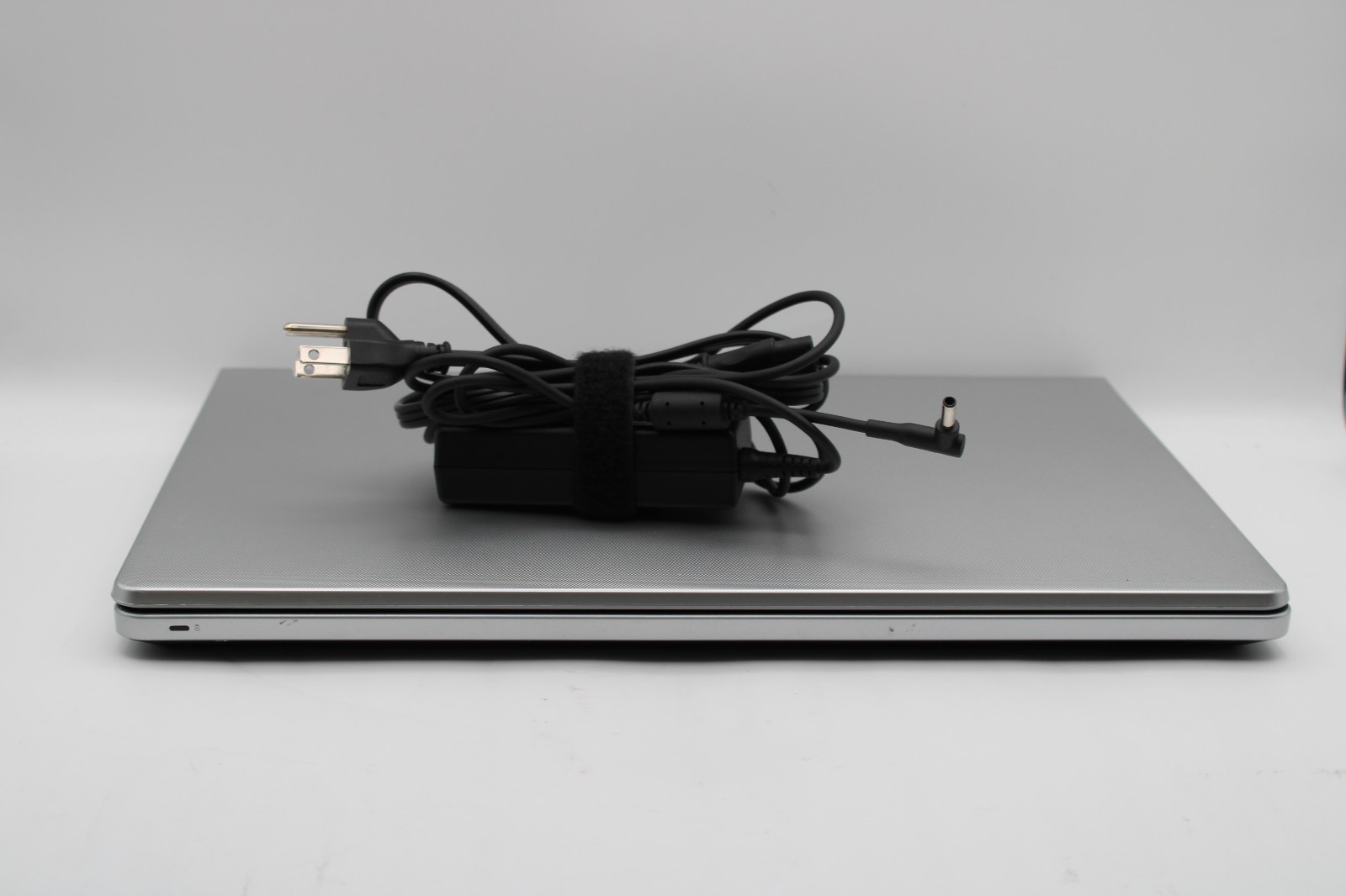 Dell Inspiron 5559 i5-6200U @ 2.3 GHz 8GB RAM 500GB No OS