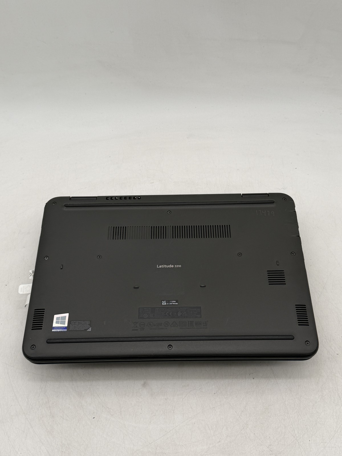 Dell Latitude 3310 13.3in i5-8265U 8GB 128GB NO OS *Read*