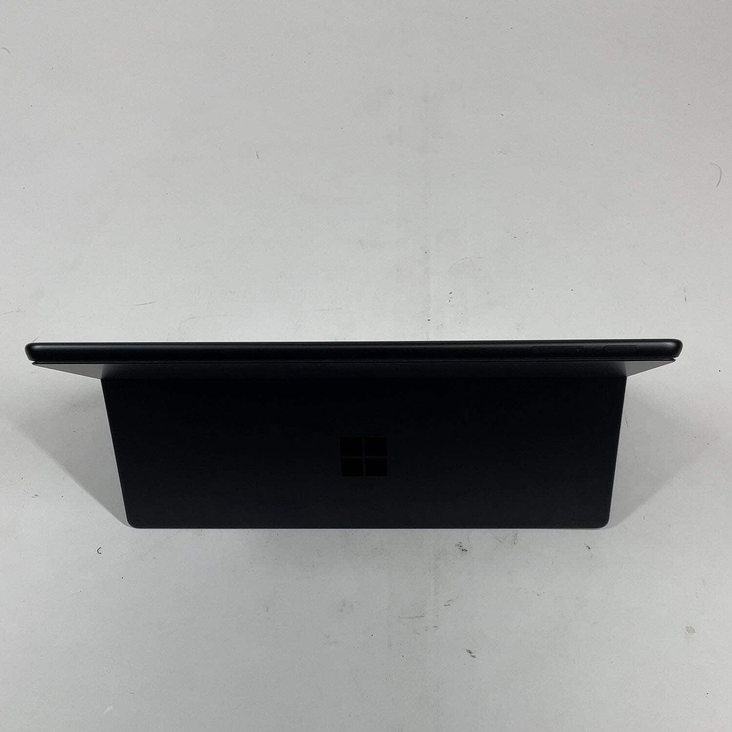 Microsoft Surface Pro 11 2076 13″ Snapdragon X 3.4GHz 16GB RAM 512GB SSD