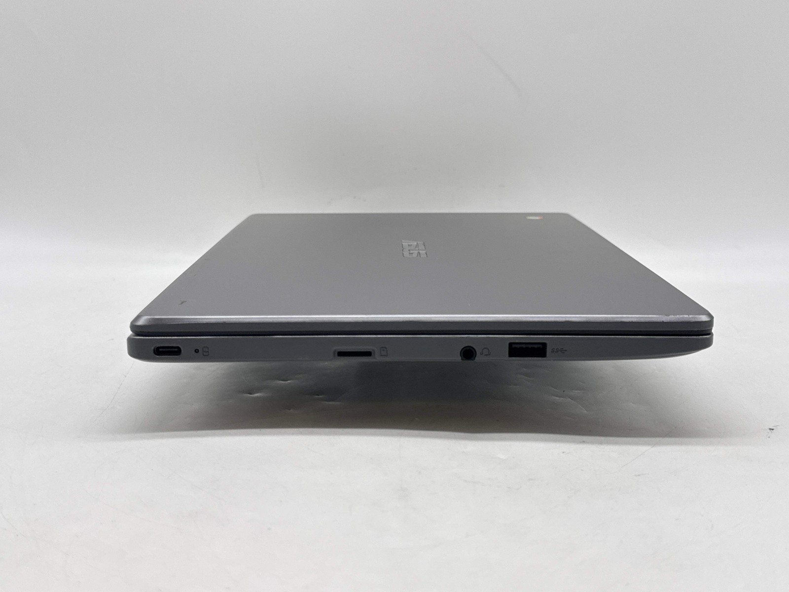 Asus Chromebook C223NA 11.6″ Celeron N3350 4GB 32GB eMMC Black Used
