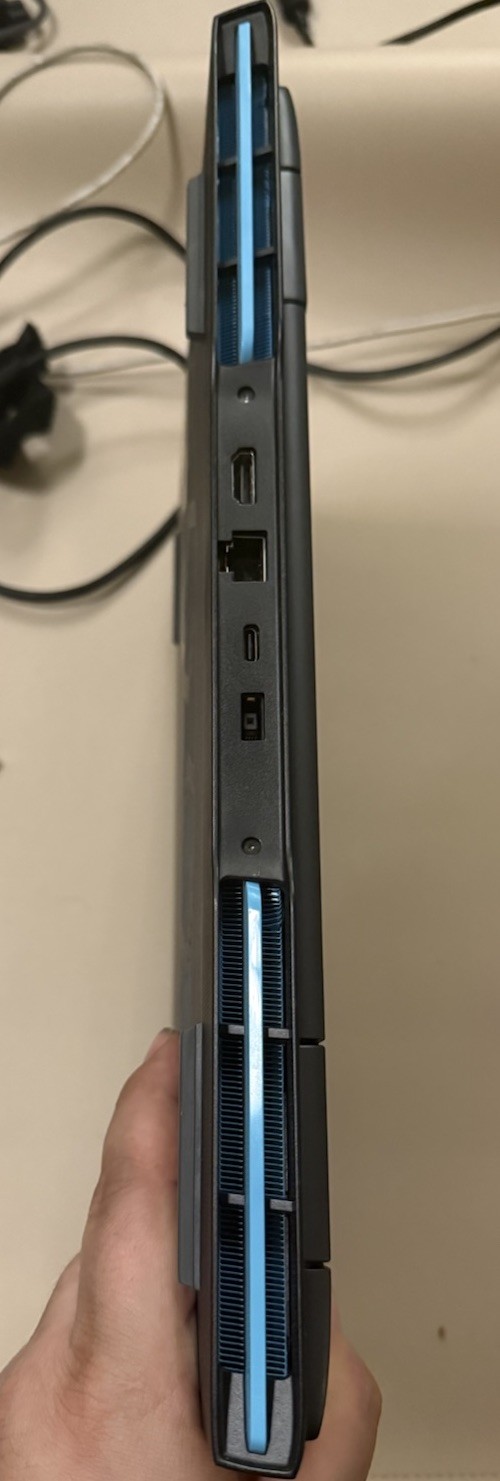 Lenovo IdeaPad Gaming 3 15ARH7 15.6″ 4TB SSD, Ryzen 7 6800H 32gb DDR5 RTX 3050
