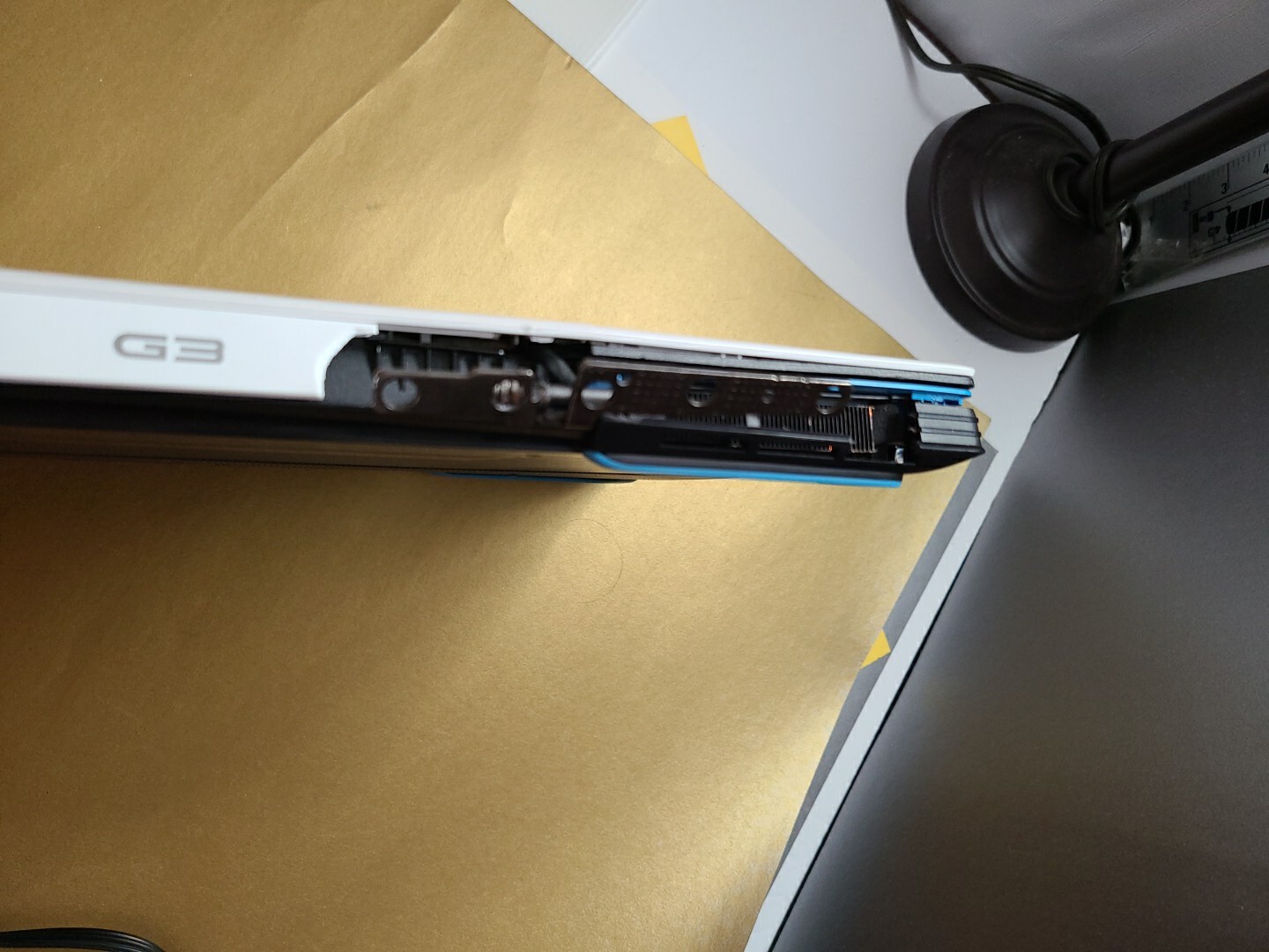 Dell Gaming G3 15 3500 – 15.6″ FHD, Intel i7-10750H 10th Gen, 16GB DDR4 512GB