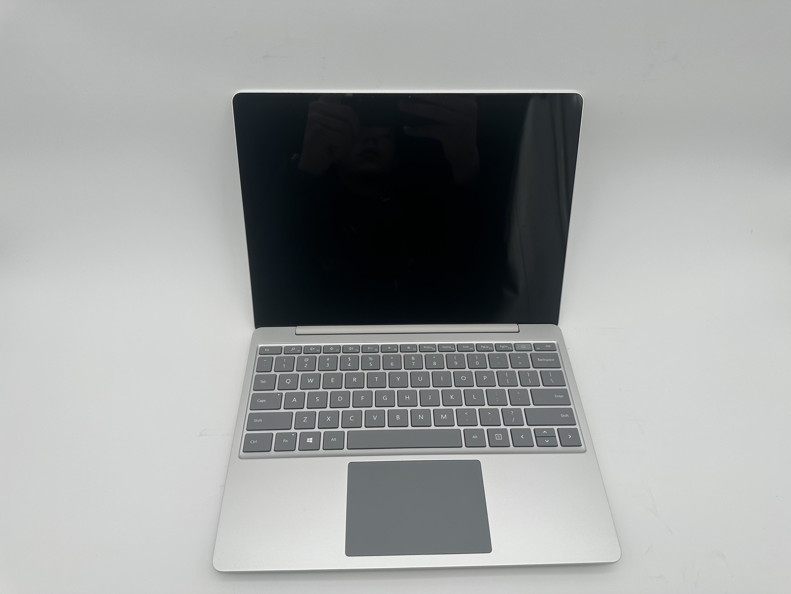 Microsoft Surface Go 1943 Core i5-1035G1@1.0GHz 8GB RAM 128GB SSD Win11P Grade B