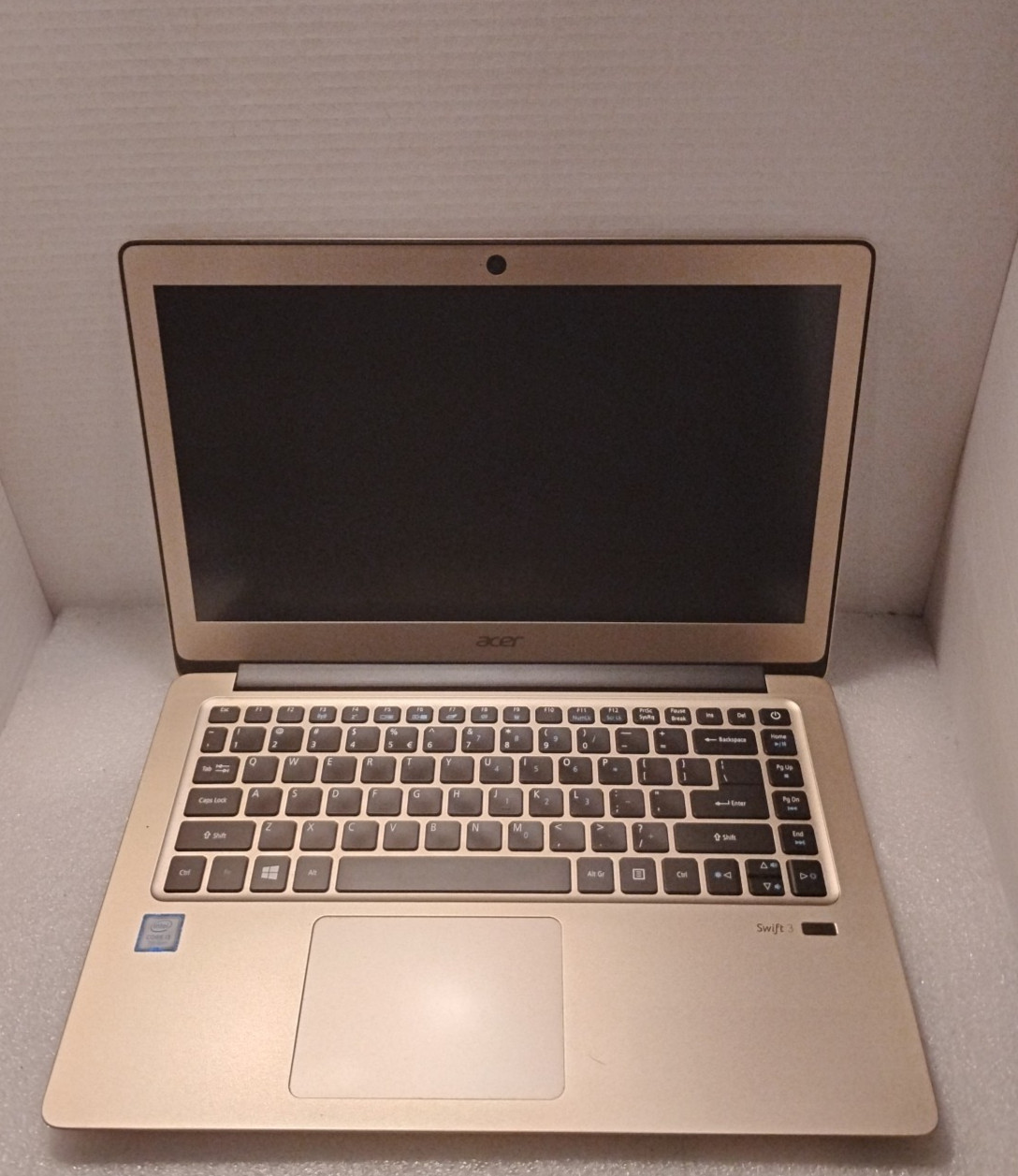 Acer Swift SF314-51 I3 7100U CPU @ 2.40 GHz