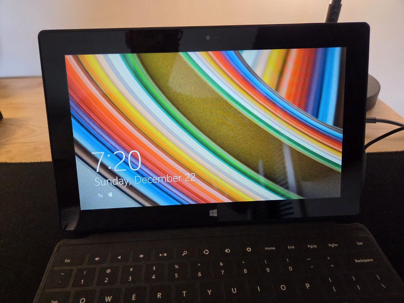 Microsoft Surface RT 1516 Quad Core 1.3GHz 2GB RAM 32GB SSD Windows 8