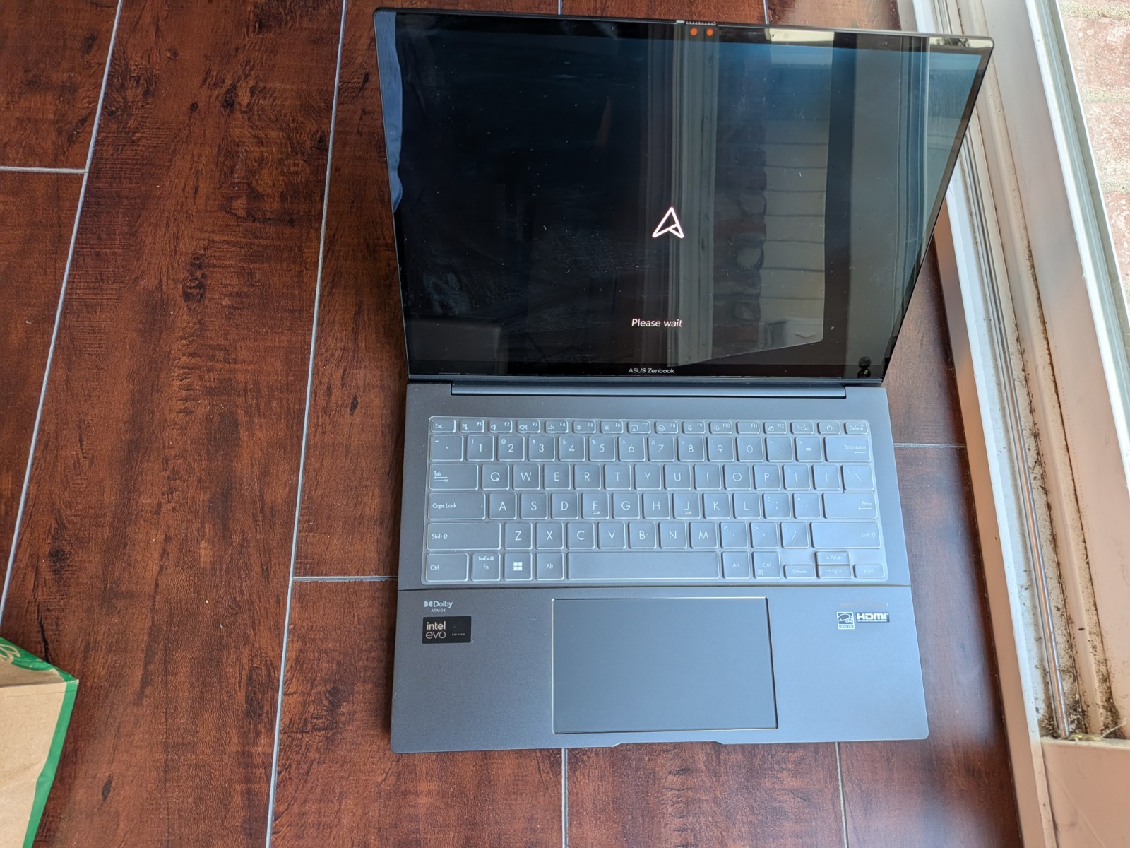 ASUS Zenbook Q425M 14in Core Ultra 7 16GB 1TB SSD Win11 Backlit KB OLED