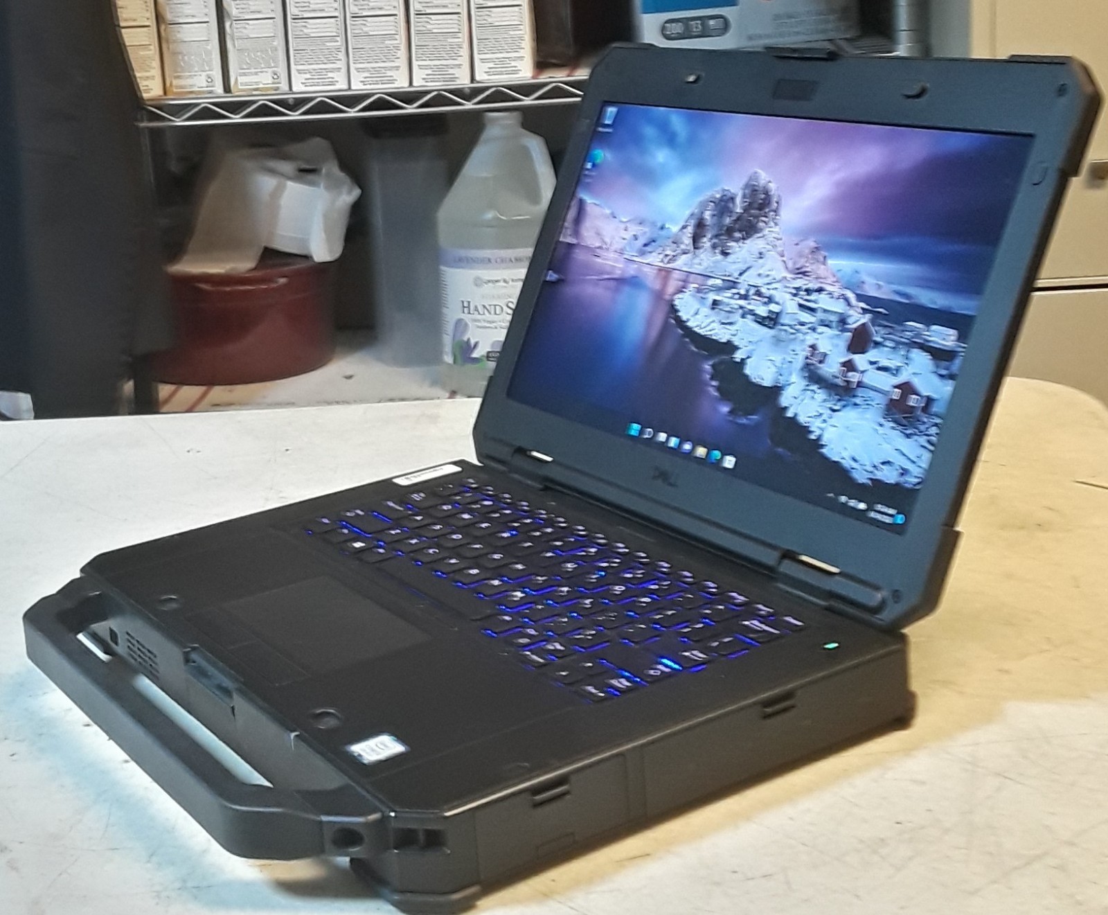 Rugged Dell Latitude 5424 14″ TOUCHSCREEN Intel 8TH Gen 500Gb SSD 16gb RAM Win11