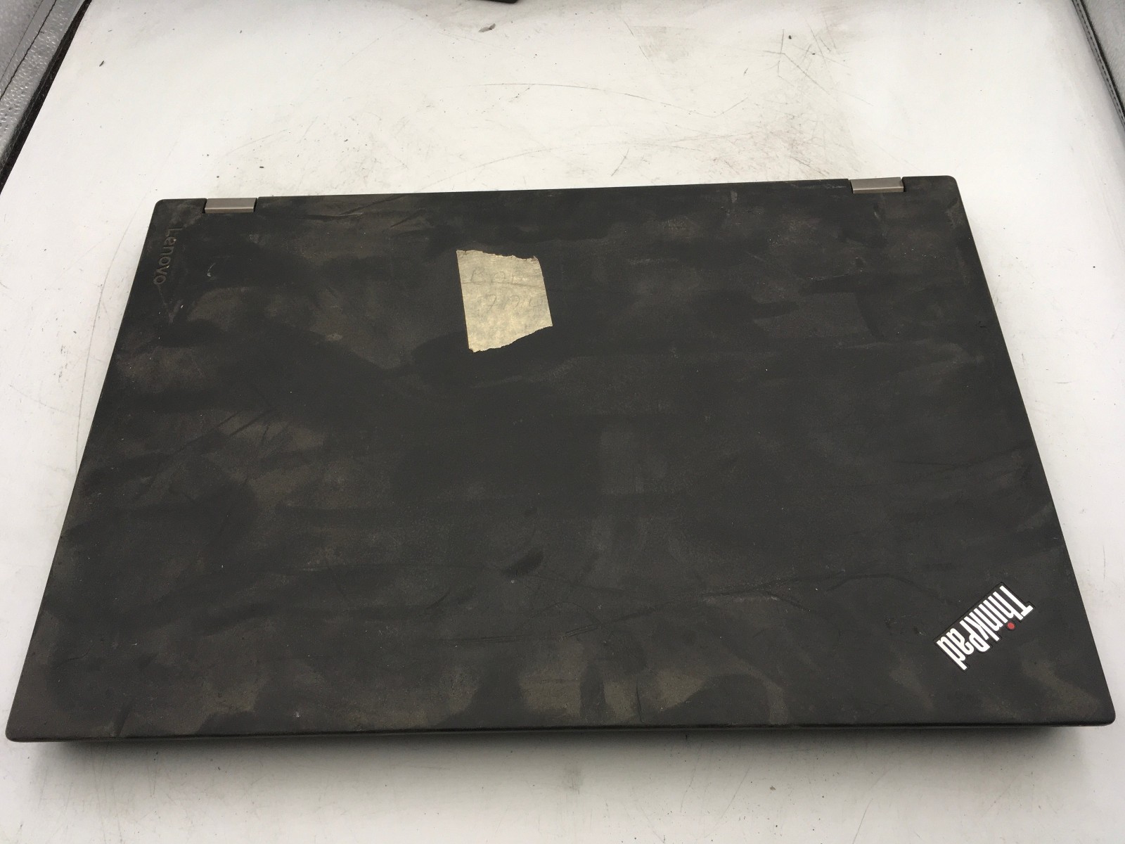 LENOVO THINKPAD P50 – BOOTS TO BIOS/BAD LCD – INTEL I7 6820 – NO RAM -READ- BB