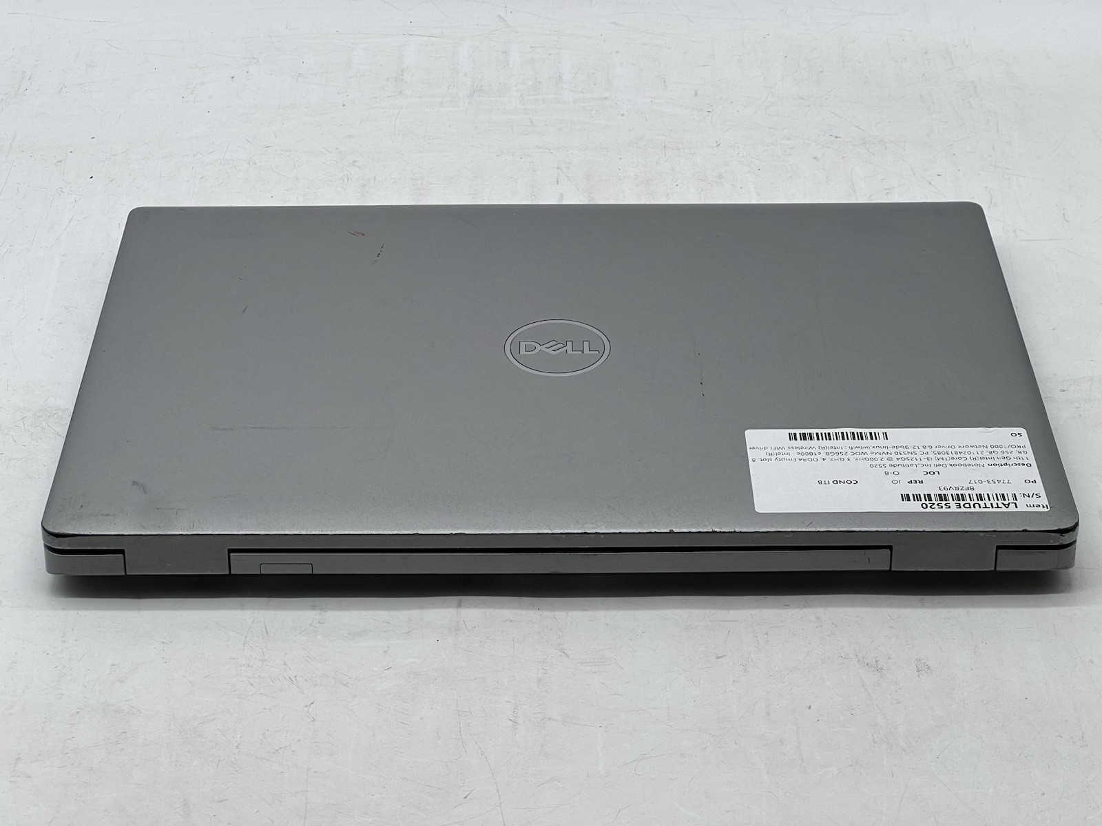 Dell Latitude 5520, i3-1125G4 @ 2.00GHz, 8GB RAM, 256GB NVMe-No OS/AC
