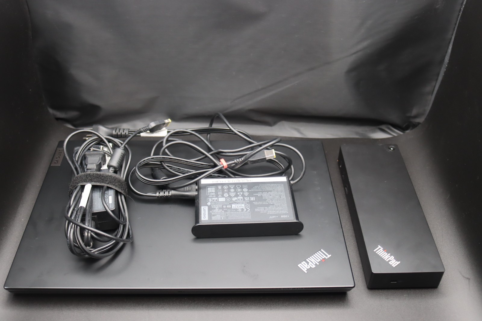 Lenovo ThinkPad P15v Gen 3 15.6″ i7-12700H 32GB Ram 500GB SSD NVIDIA T1200+Dock