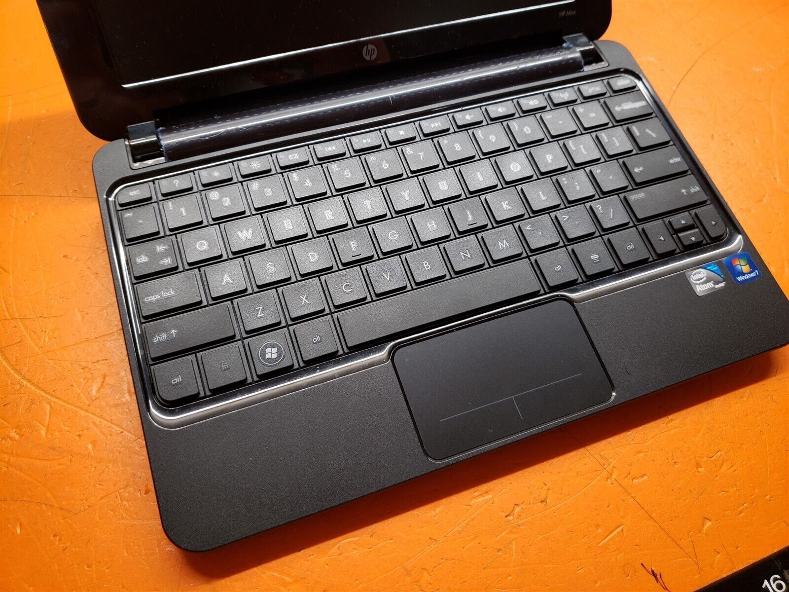 ⭐️⭐️⭐️⭐️⭐️ **READ** HP Mini 2102 Laptop Netbook *No HDD or RAM*