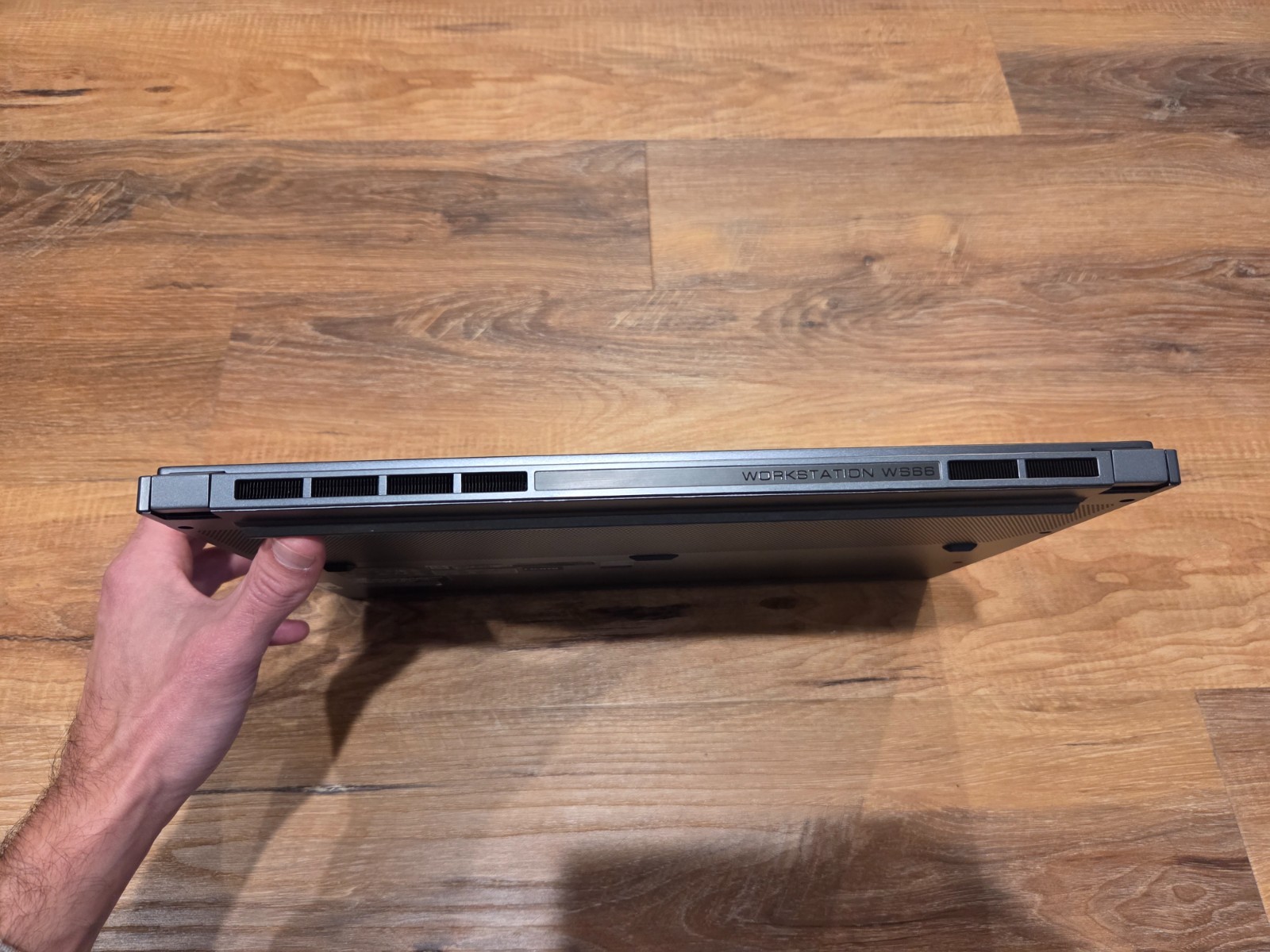 MSI WS66 10TKT / i7-10875H / 32GB / 1TB SSD / Windows 11 Pro / TOUCH