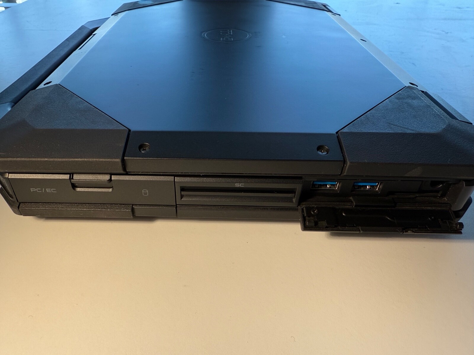 Dell Latitude 14 rugged 5414 Core i7 6th generation