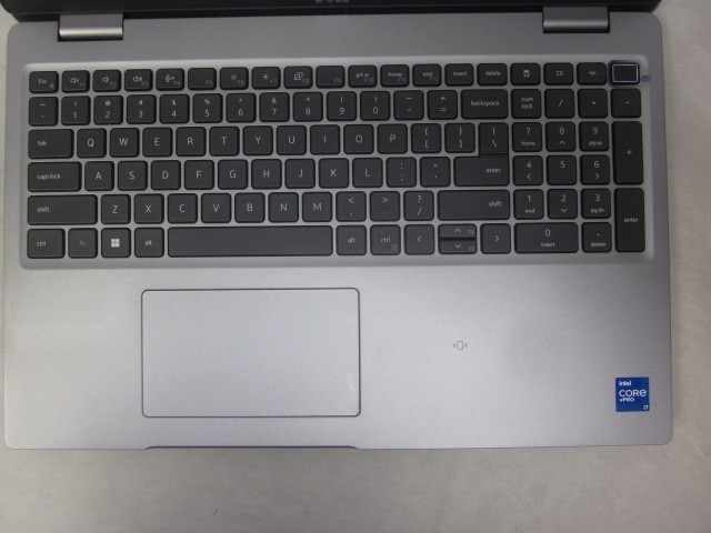 Dell Latitude 5521 I7-11850H @ 2.5GHz 512GB 32GB WIN11PRO MX450 #3