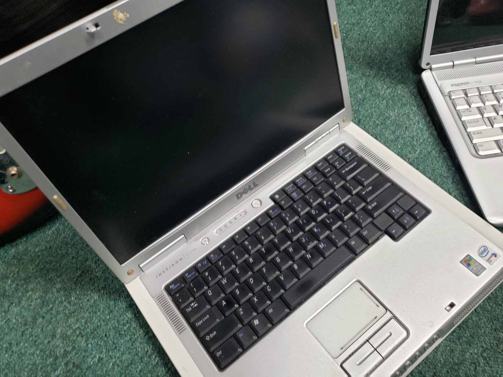 Dell Inspiron 1525 PP29L and PP20L laptops for parts or gold recovery