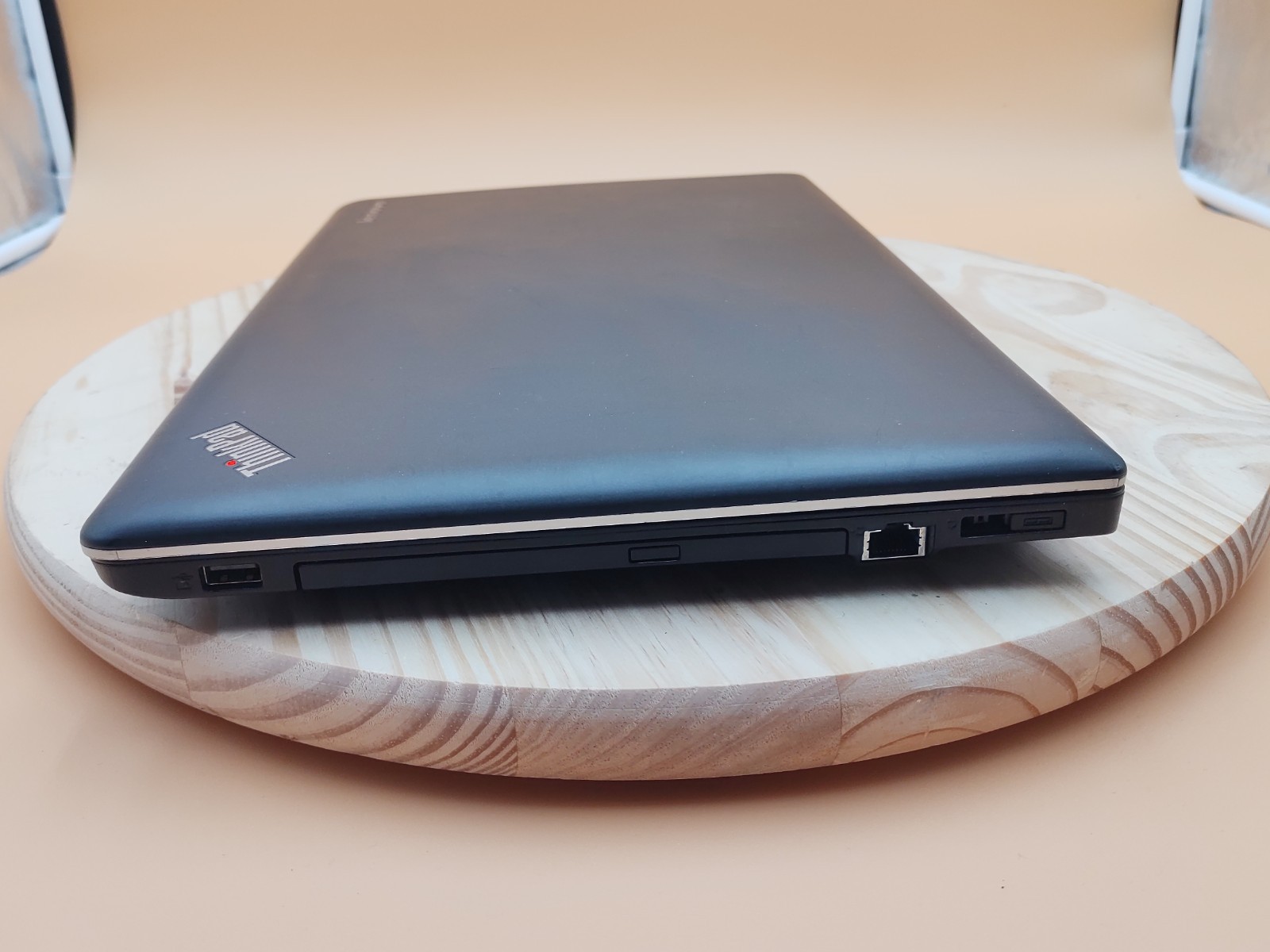 15.6″ Lenovo Thinkpad E540 Intel Core i5-4200m, 8gb ram, 120gb ssd, Windows 10