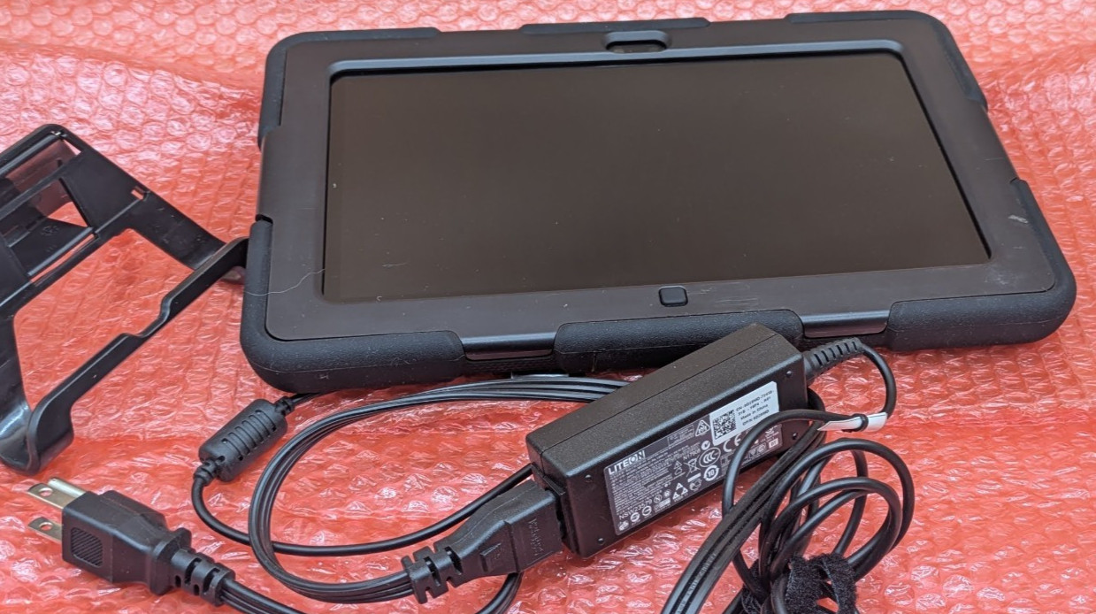 Dell Latitude 10 ST2 10.8″ Touchscreen Z2760 2GB 64GB Win 8 Tablet ~Dead Battery