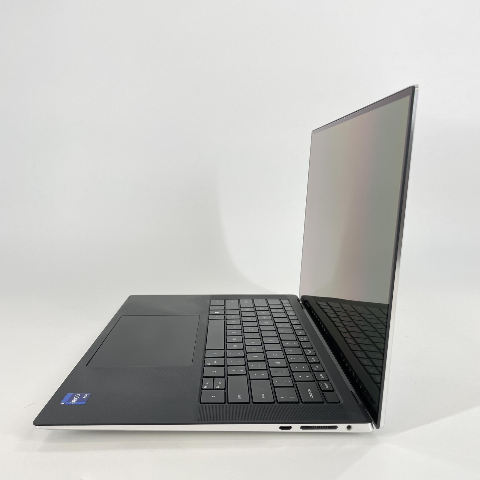 Dell XPS 15 9520 3.5K TOUCH 2.5 GHz i9-12900HK 32GB 1TB RTX 3050 Ti Excellent