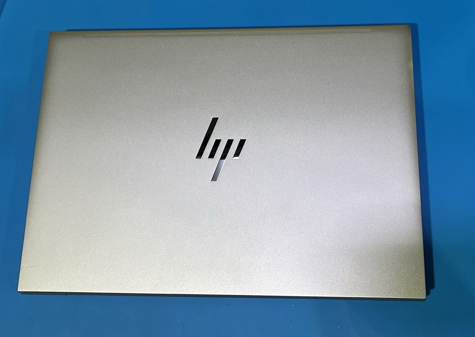 HP ZBook Firefly G11 14° Intel Core Ultra 516GB RAM 256GB SSD Excellent