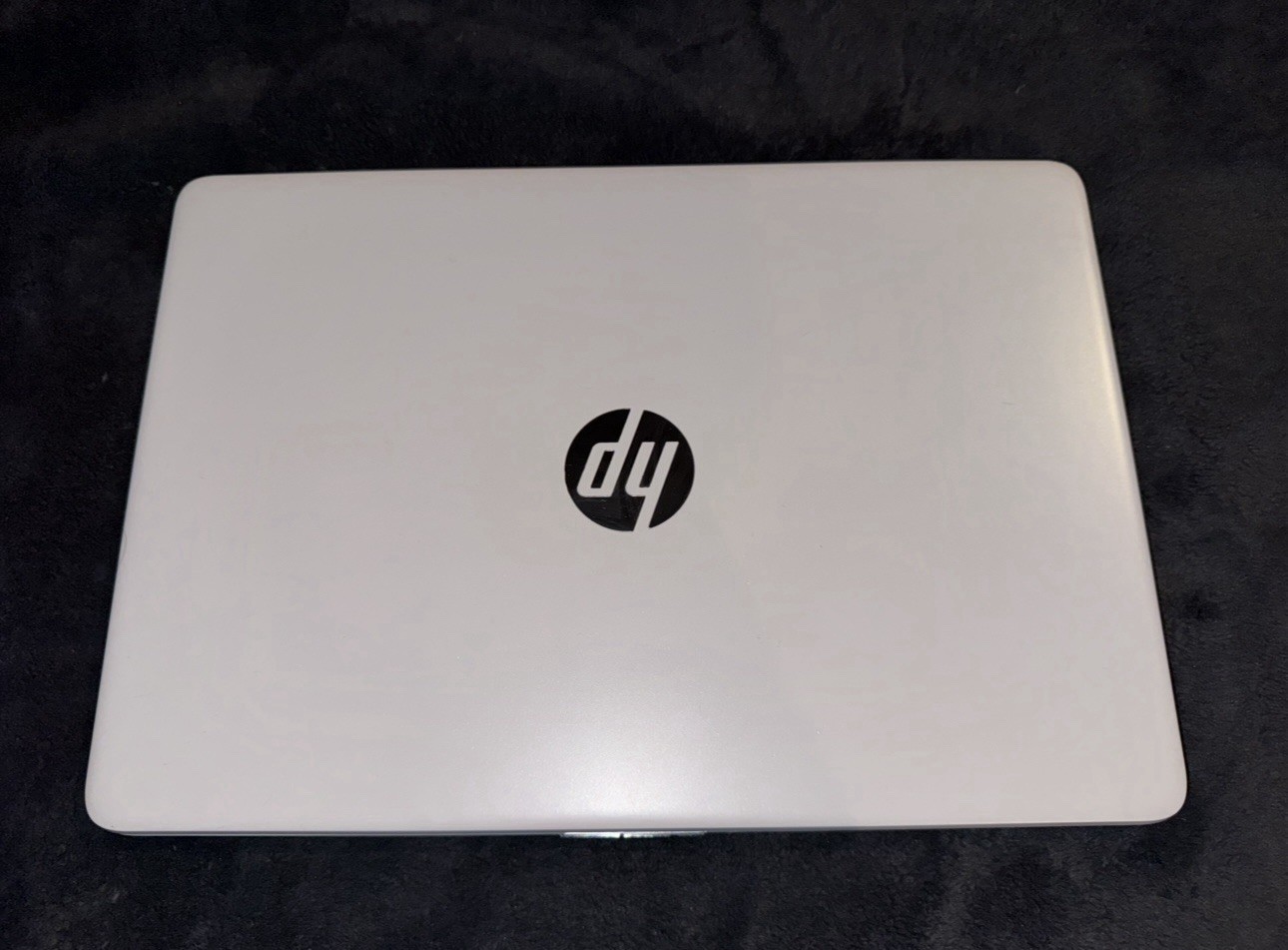 HP Ultra Light Laptop 14-inch Model 14-dq0052dx 16gb Ram 64gb Storage