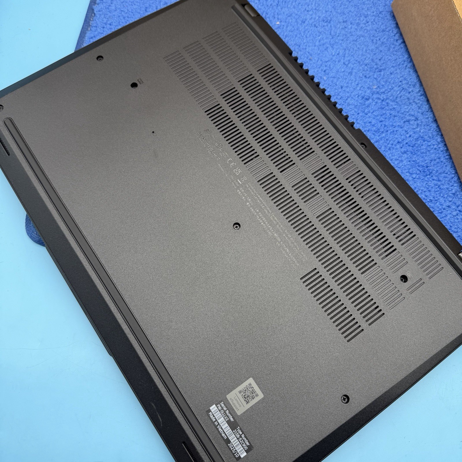 Lenovo ThinkPad L16 Gen 2 16″ NB Intel Ultra 5 8GB RAM 512GB SSD W11P-21SBS2C900
