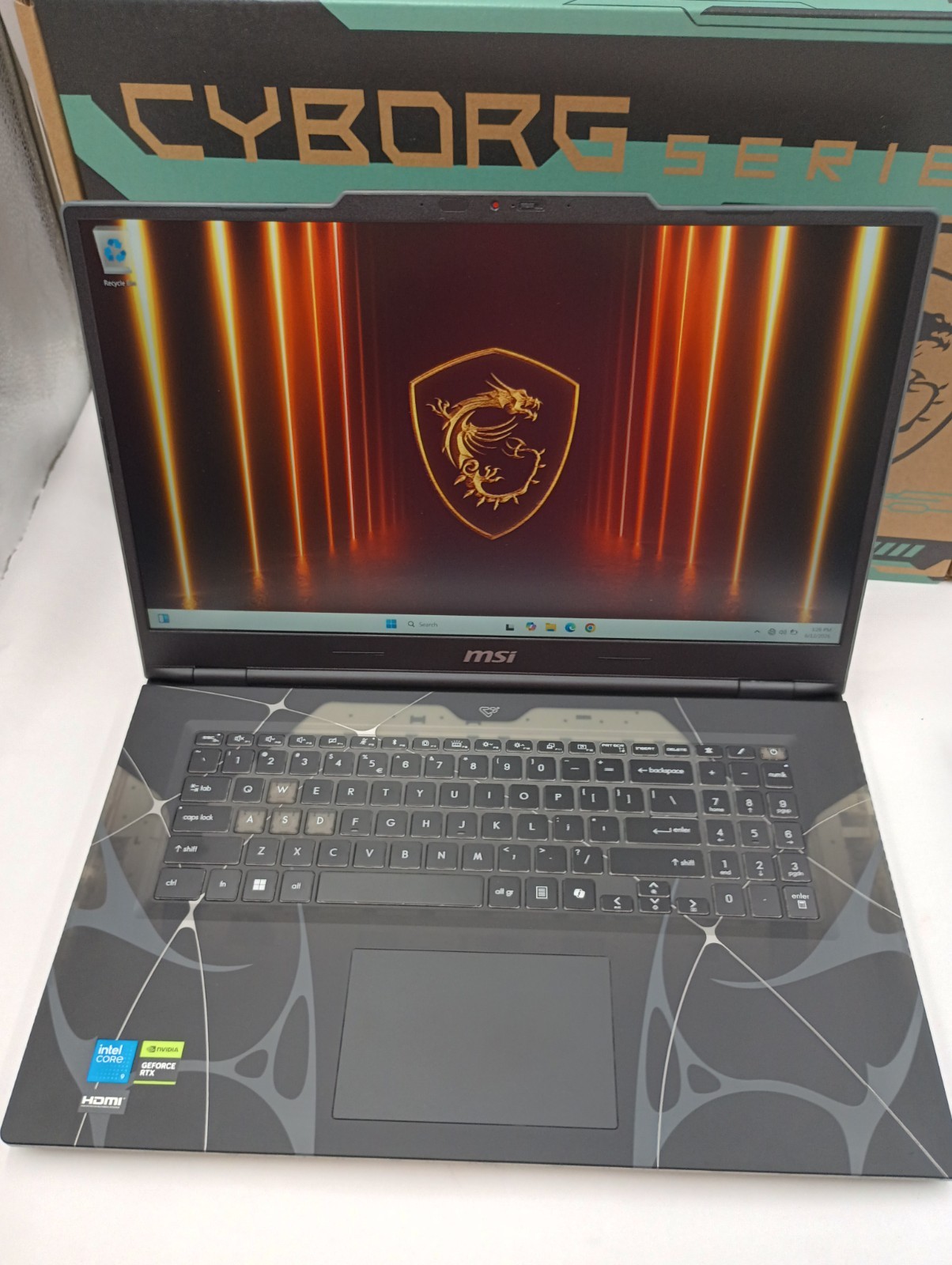 MSI CYBORG 17 17.3″ GEFORCE RTX 5060 16GB LAPTOP GPU INTEL CORE 9 270H 1TB SSD