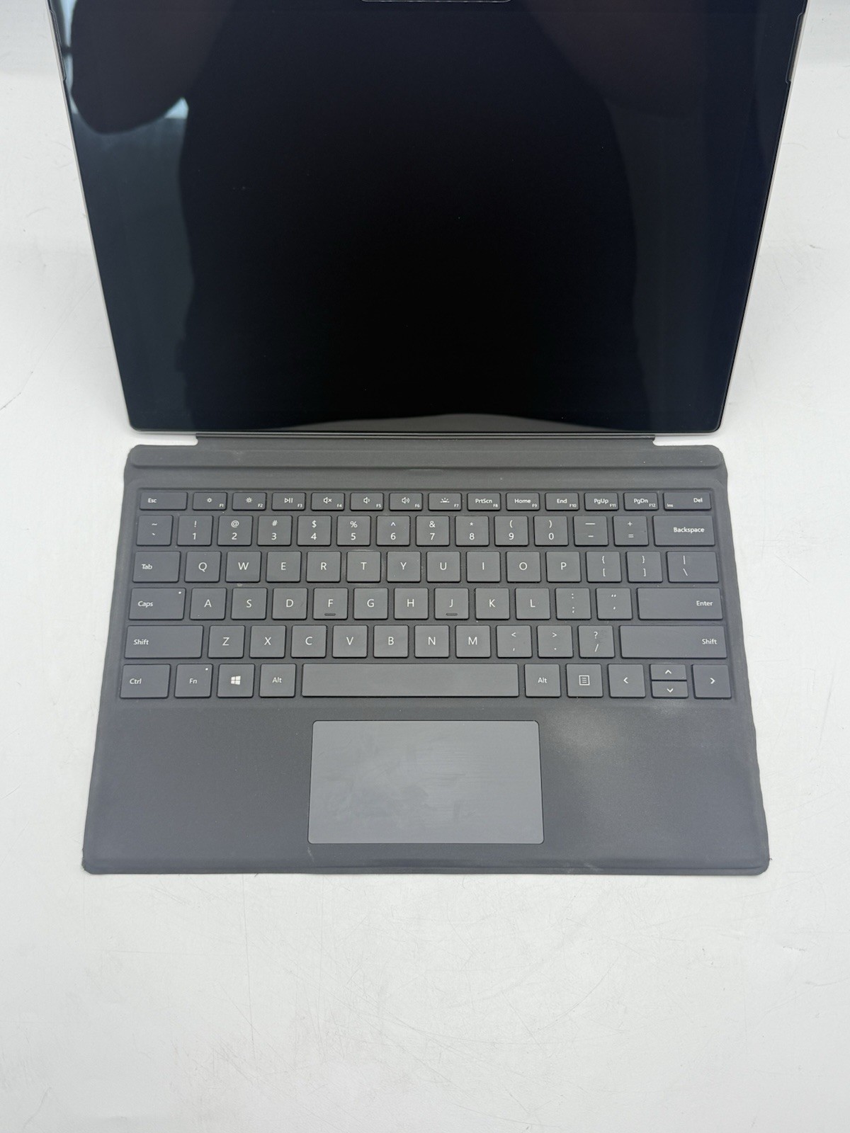 Microsoft Surface Pro 4 1724 12.3” Intel M3-6Y30 4GB RAM 128GB SSD Win10P