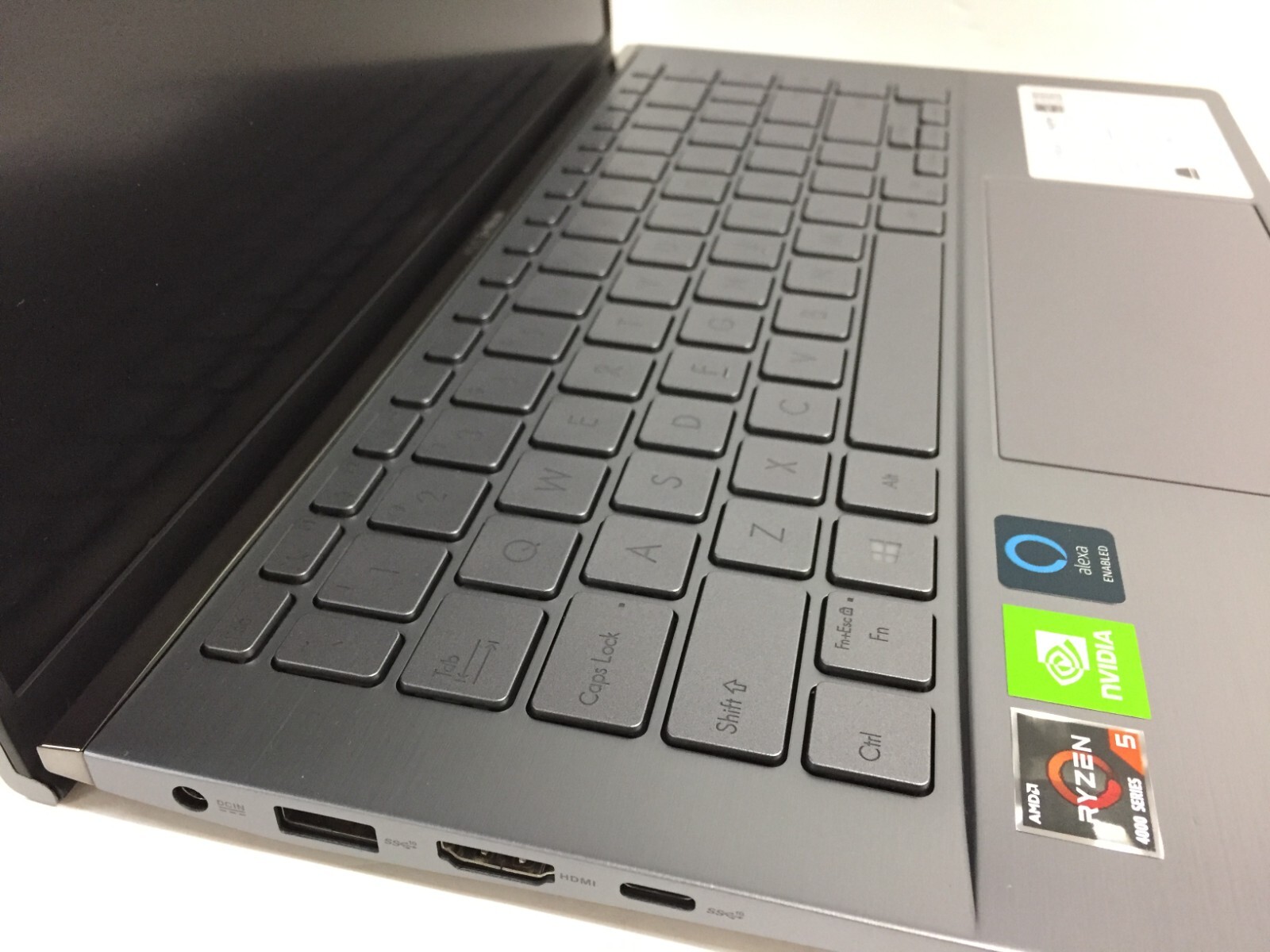 *Bad Battery*Asus ZenBook Q407IQ 14″ Laptop/AMD R5-4500U/MX350/8GB/256GB SSD/W10