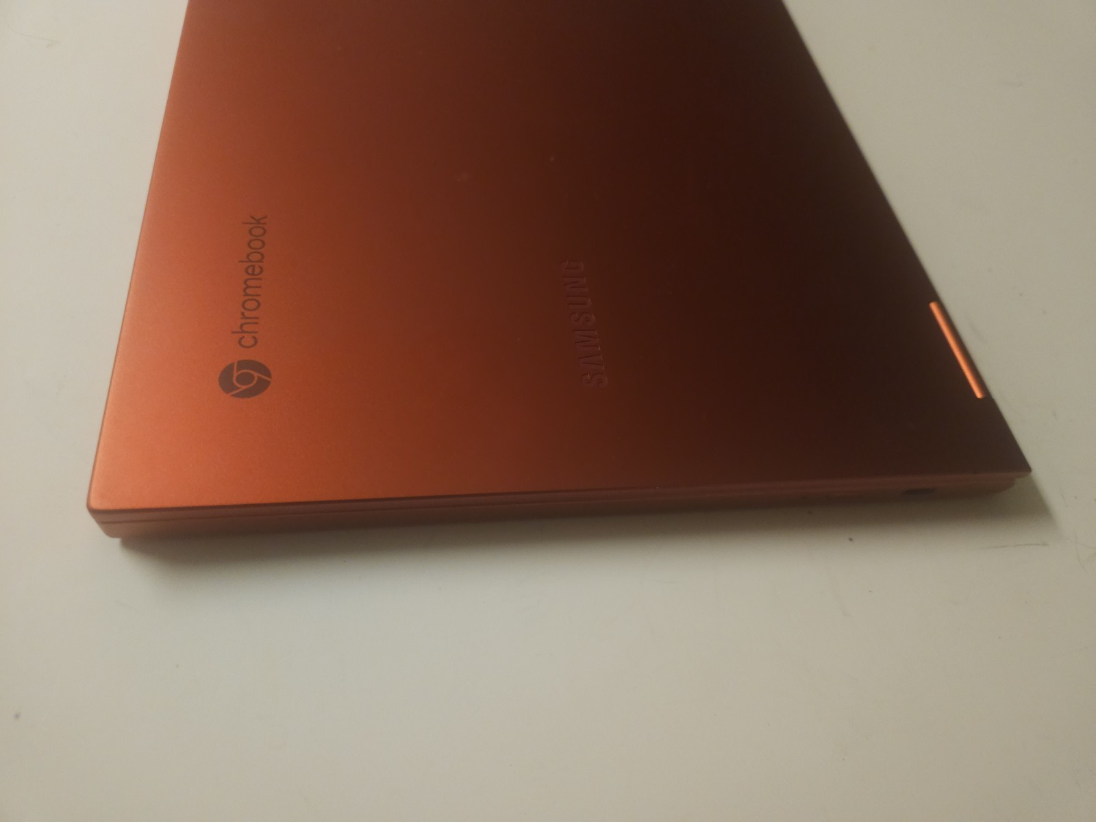 Samsung Chromebook XE530QDA i5 16gb Ram 128gb SSD Drive 10th Gen Touchs (READ)