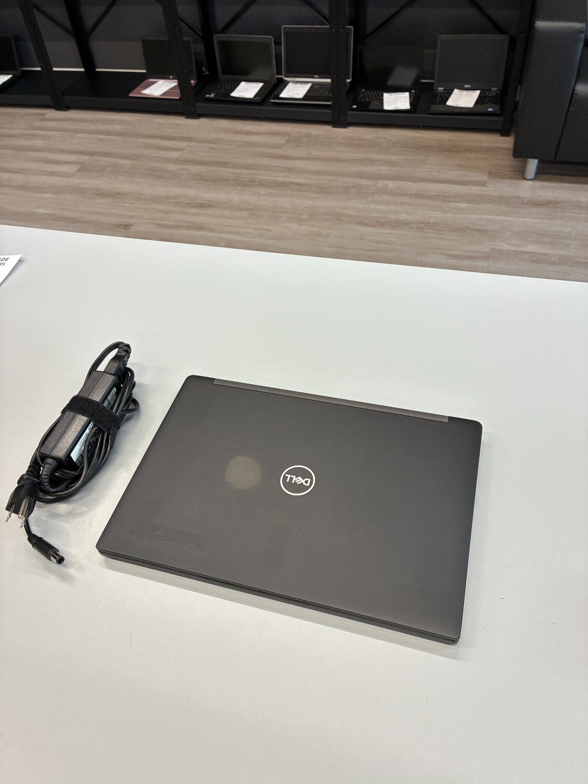Dell Latitude 7290: 12.5″ / i7-8650U / 16Gb / SSD 512Gb / Win 11 Pro