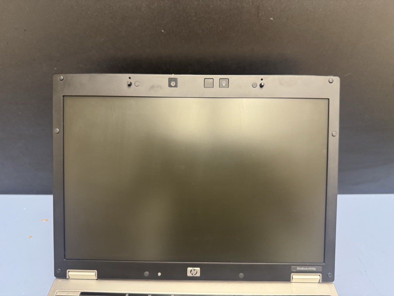 HP ELITEBOOK 6930P – BOOTS TO BIOS Read