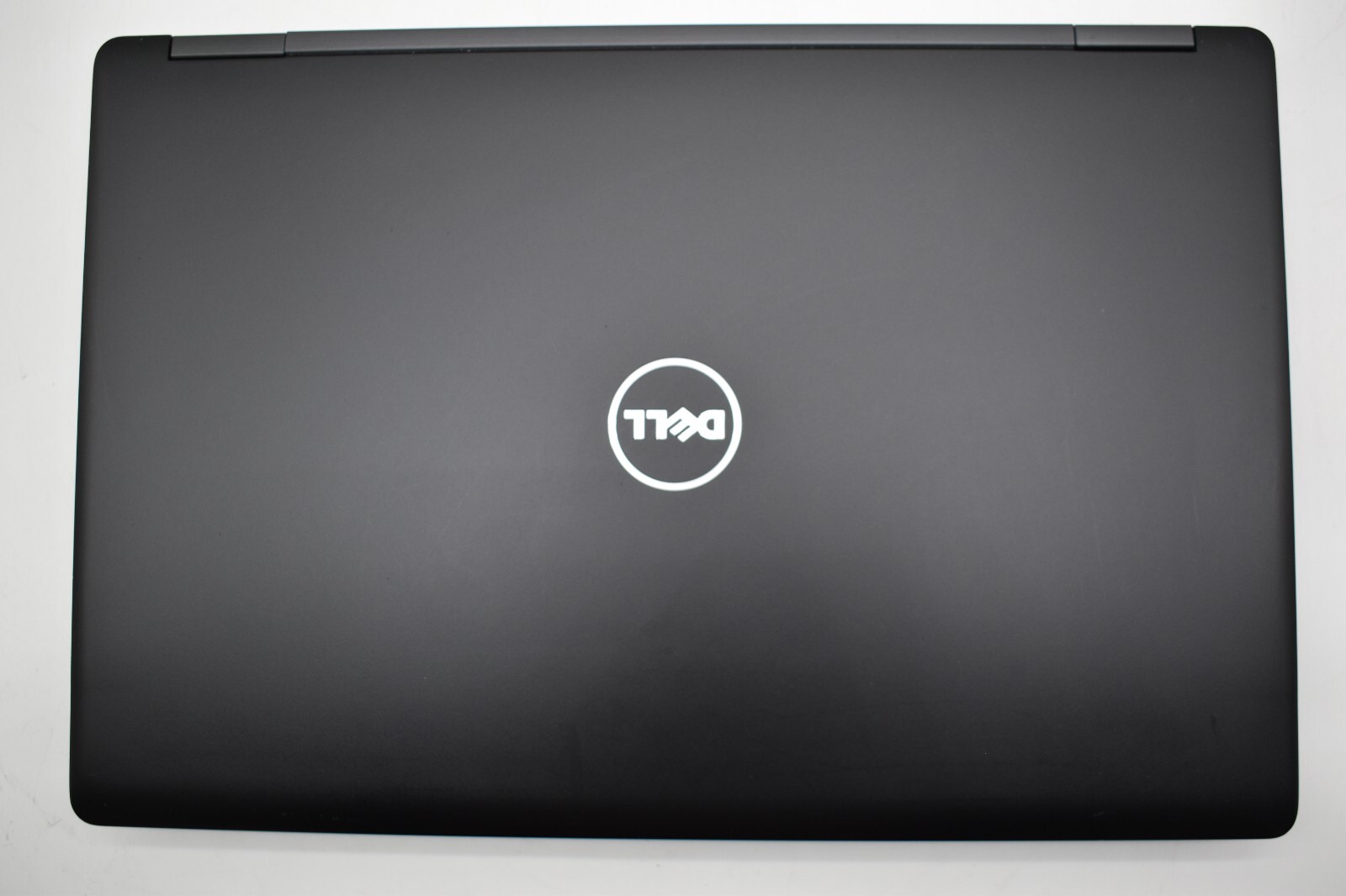15.6″ Dell Latitude 5580 Laptop i5-7200U @ 2.50GHz no RAM no Drive – Build Ready
