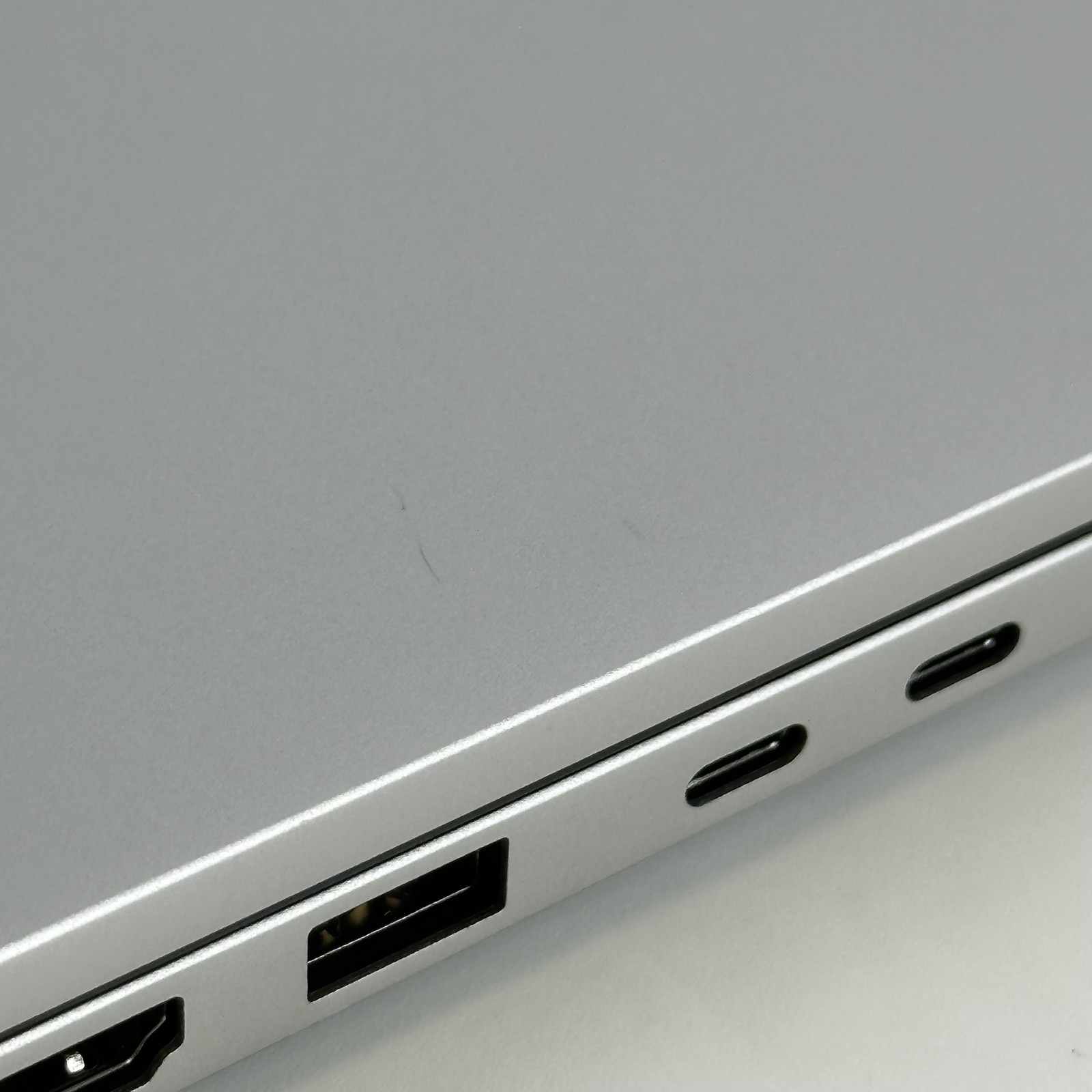 Dell Pro 14 Plus PB14250 Silver FHD+ 2.2 GHz Ultra 7 268V 32GB 1TB SSD Very Good