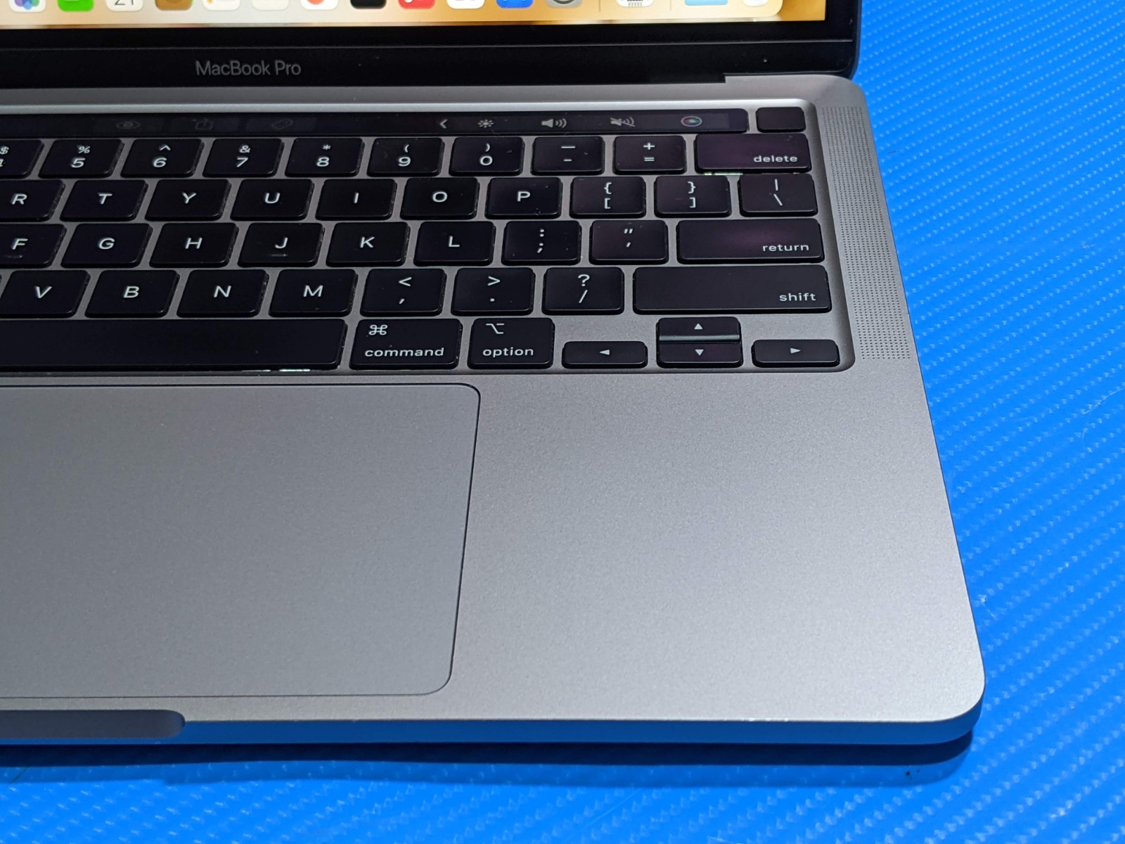 Apple MacBook Pro A2338 2020 13.3″ M1 8CPU/8GPU 3.2GHz 16GB 512GB MYDA2LL/A +PA