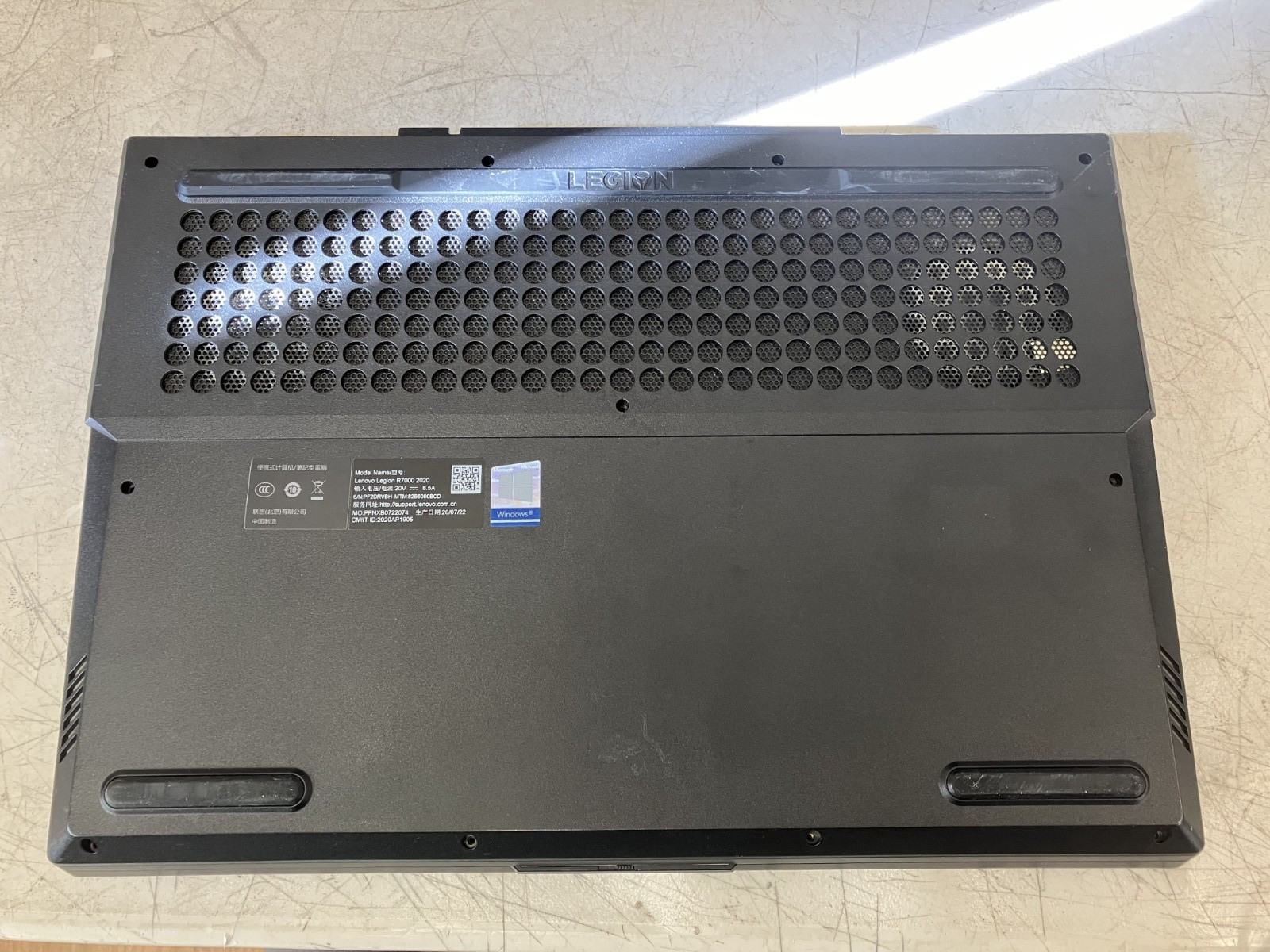 Lenovo Legion 5 Gaming Laptop GTX 1650 Ryzen 5 4600H AS-IS FOR PARTS