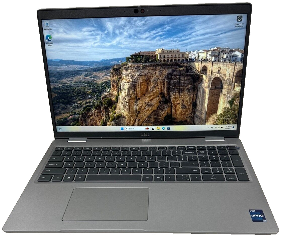 Dell Latitude 5530 Laptop – i5-1245u 16GB 512GB SSD -Touch – 15.6″ – Wty 11-26