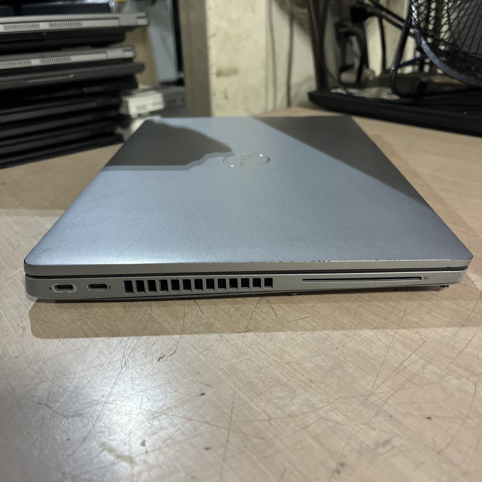 DELL LATITUDE 5420 INTEL CORE I7-1185G7 8GB RAM NO HD ,