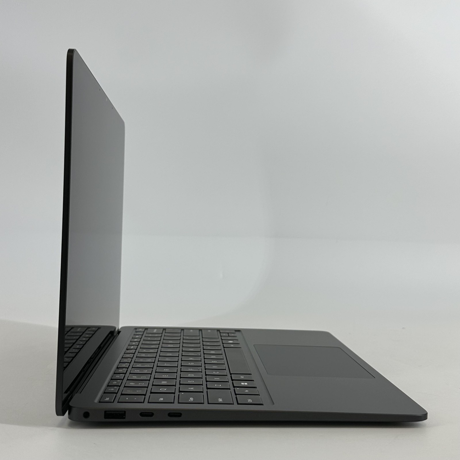 Microsoft Surface Laptop 7 13 Black 2K TOUCH 2.2 GHz Ultra 7 268V 32GB 512GB SSD