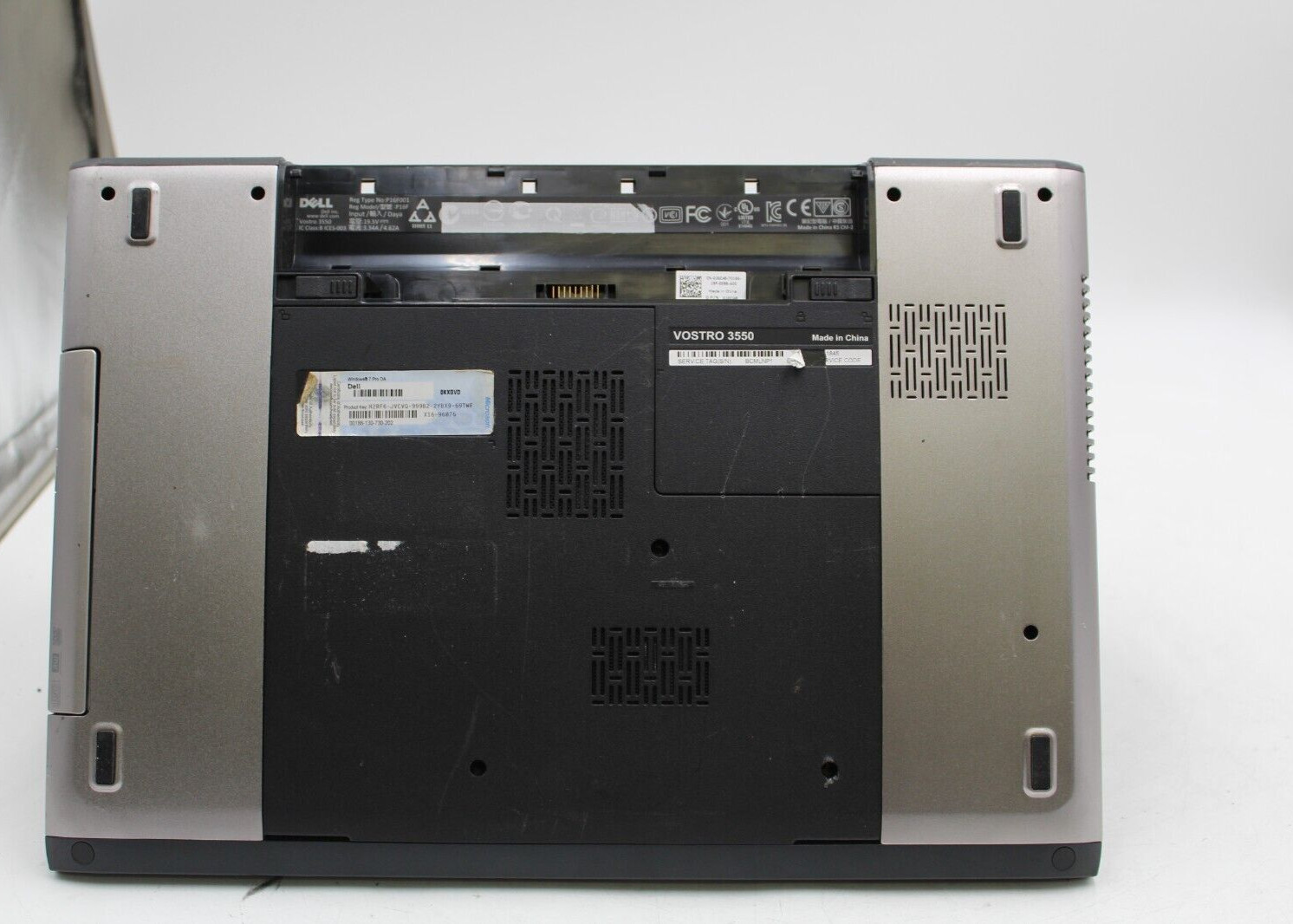 Dell Vostro 3550 15.6in 250 GB HD 4 GB RAM i3-2310M 30 day warranty No OS