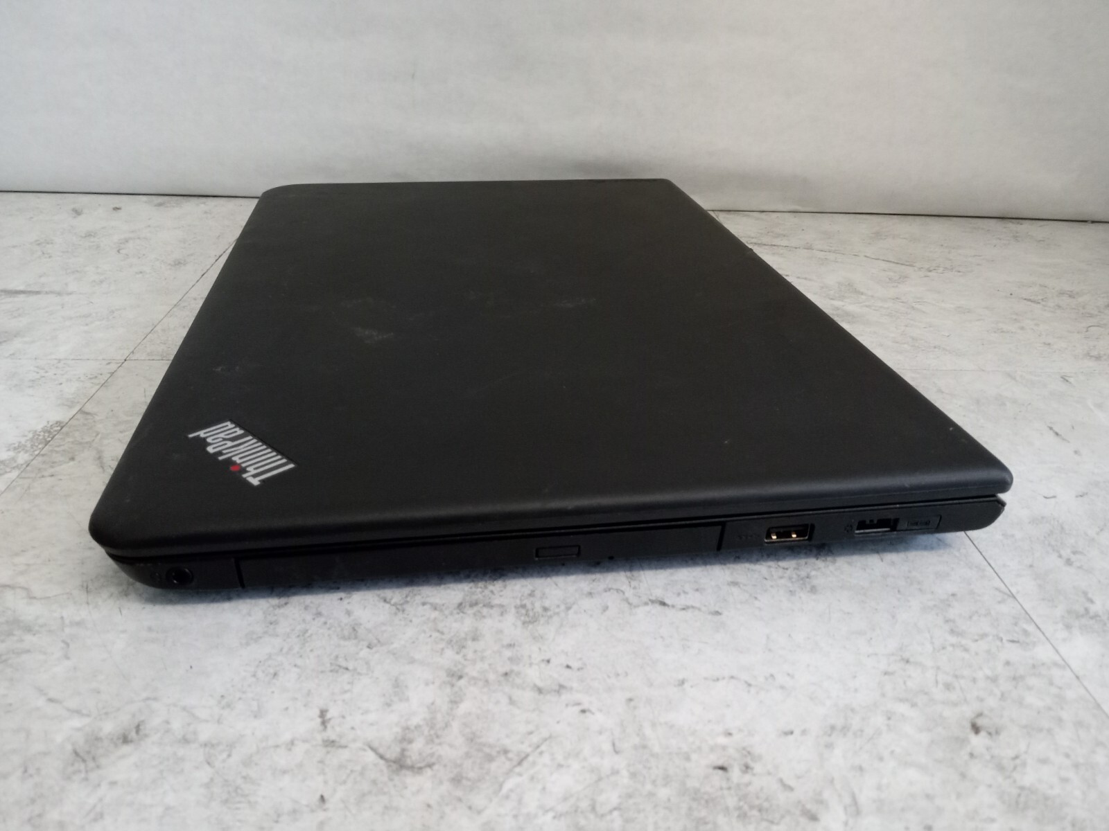 Lenovo Thinkpad E560 15″ Laptop Intel i5-6200U 8GB RAM *PARTS/REPAIR* READ -RR