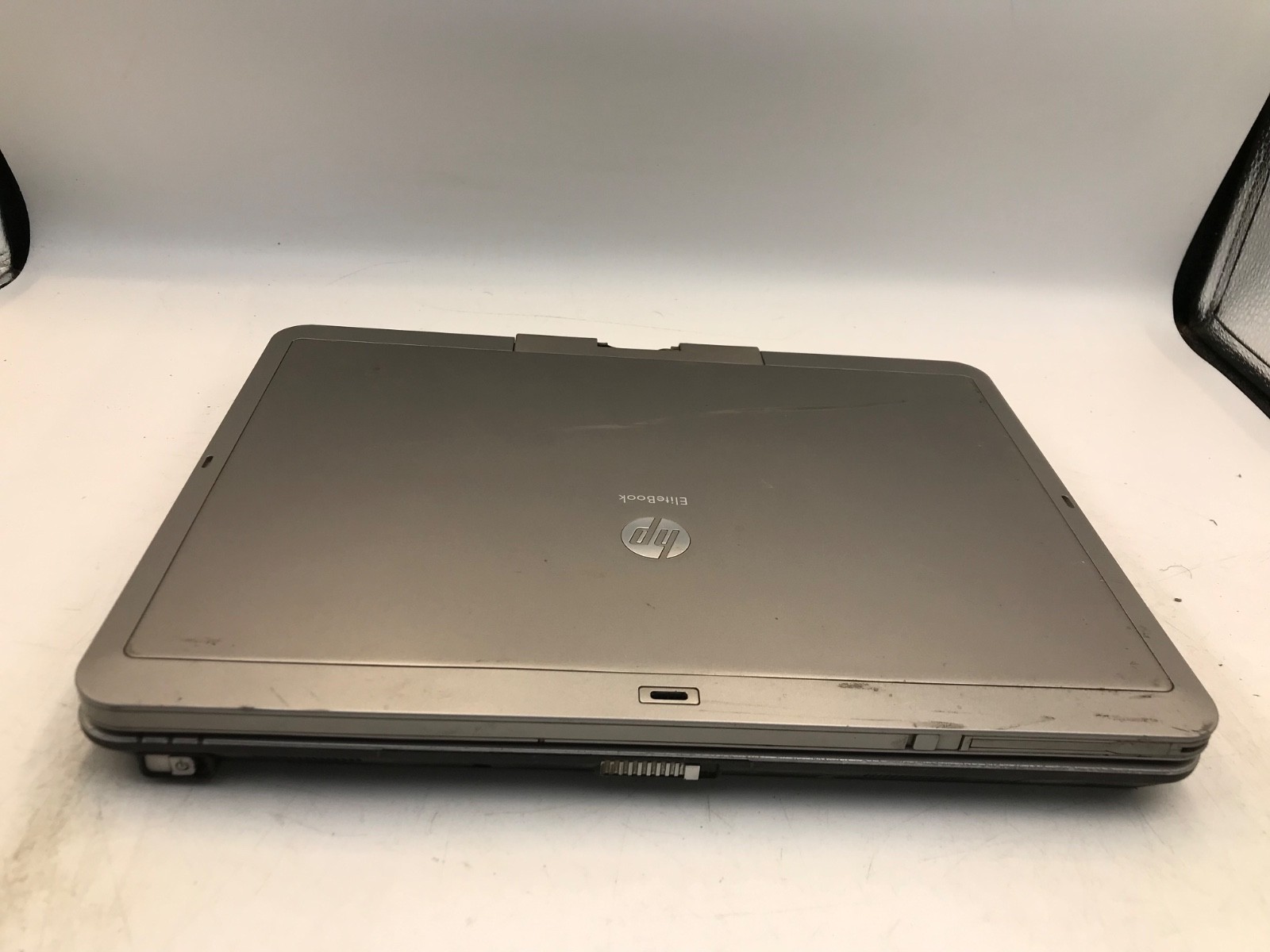 HP EliteBook 2740P Intel Core i5 M560 2.6 GHz 12″ Laptop 4GB RAM-BROKEN HINGE-MZ